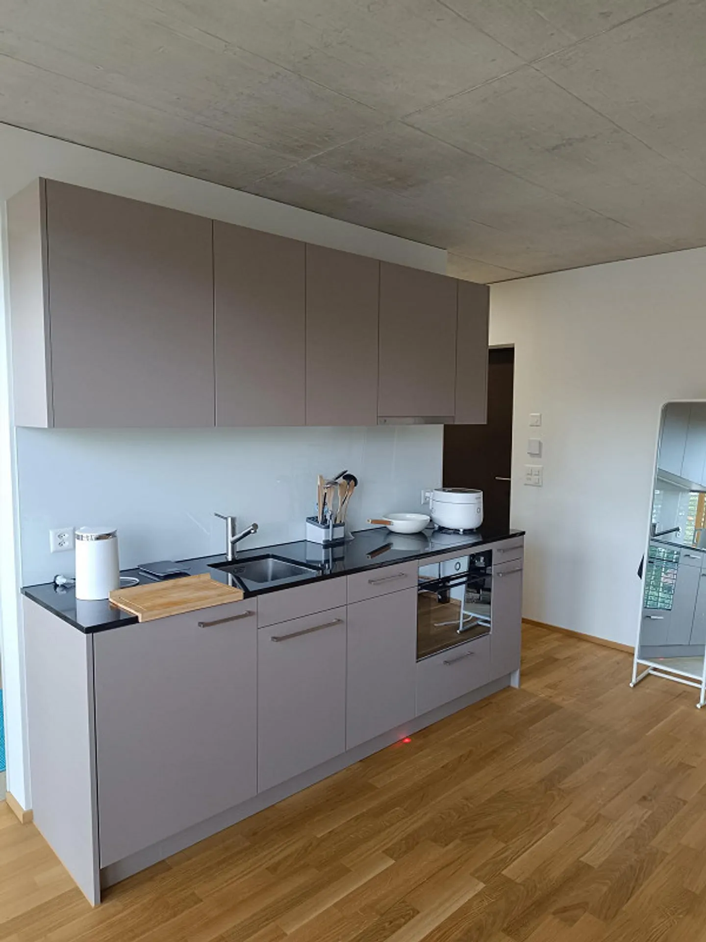 Möbliertes Studio zur Kurzzeitmiete - Foto 3 von 6