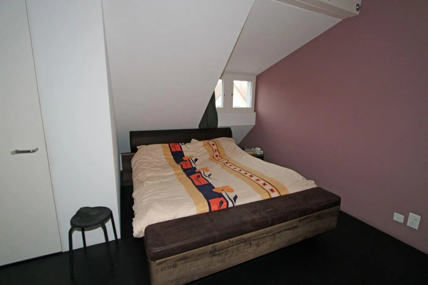 Charming Townhouse - Photo 9 of 12