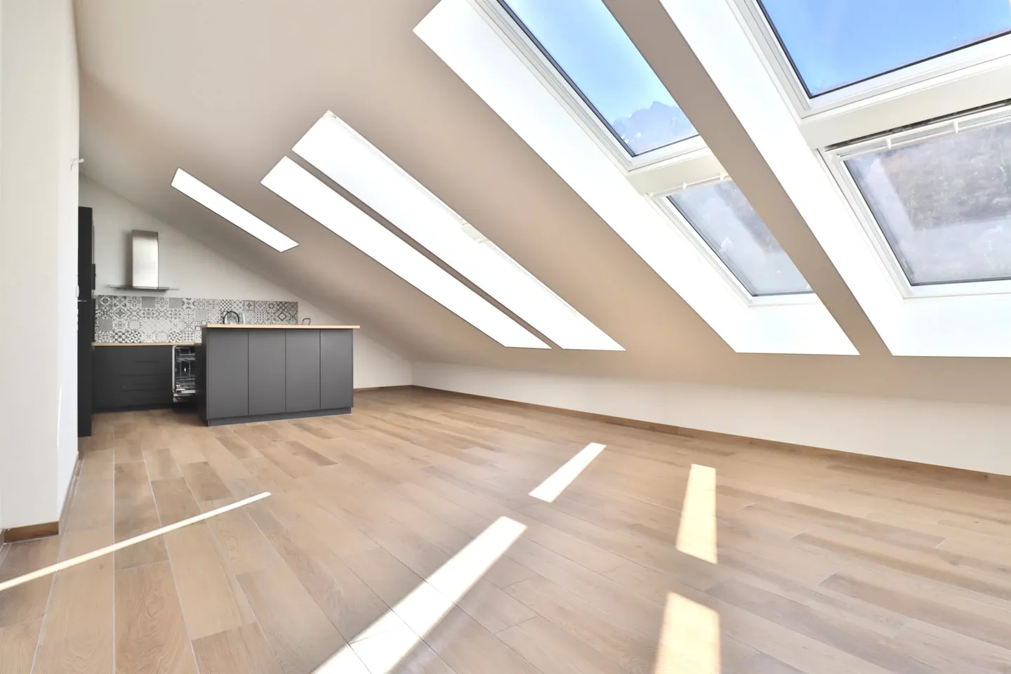 Charmante Attique in Vionnaz - Foto 1 von 18