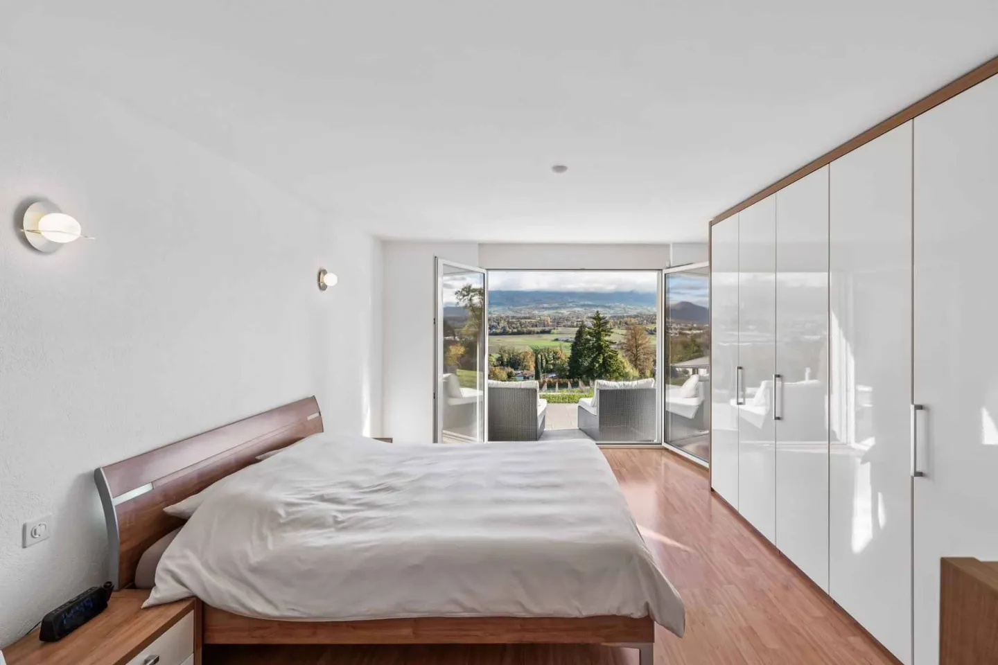 Charmante Villa mit Pool und Weinblick - Foto 5 von 12