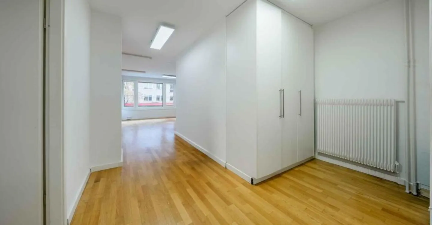 Nationen - Bahnhof - CHF 330.--m2-an - Büros von etwa 183 m² - Foto 5 von 7