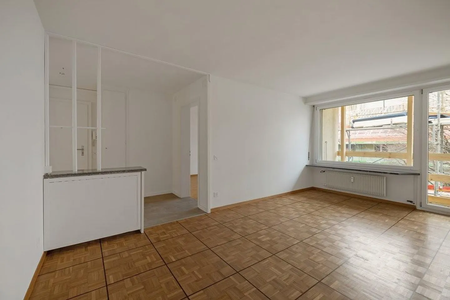 Family-friendly apartment after renovation - Photo 4 of 8