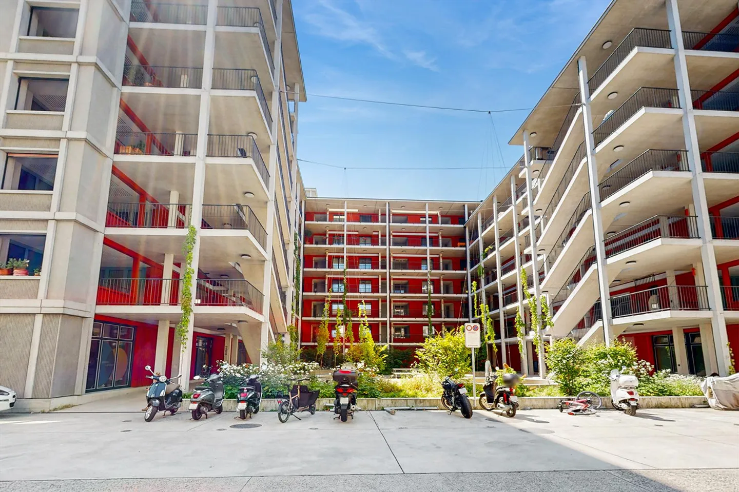 Auf der Suche nach einer zentralen und modernen Wohnung? - Foto 3 von 13