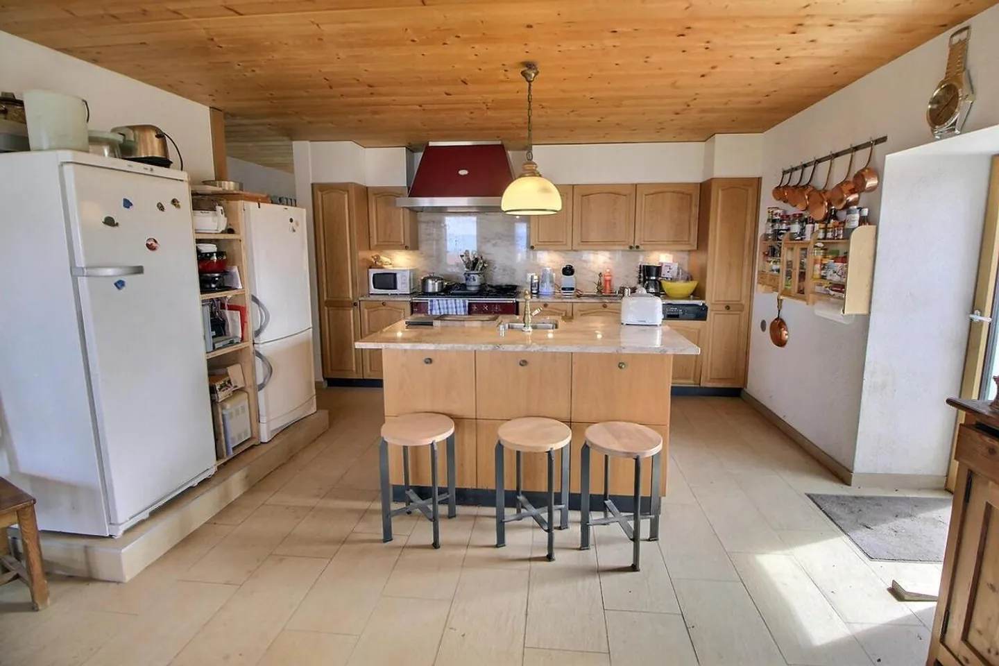 Large house in semi-occupied life annuity without rent with great potential - Photo 3 of 13