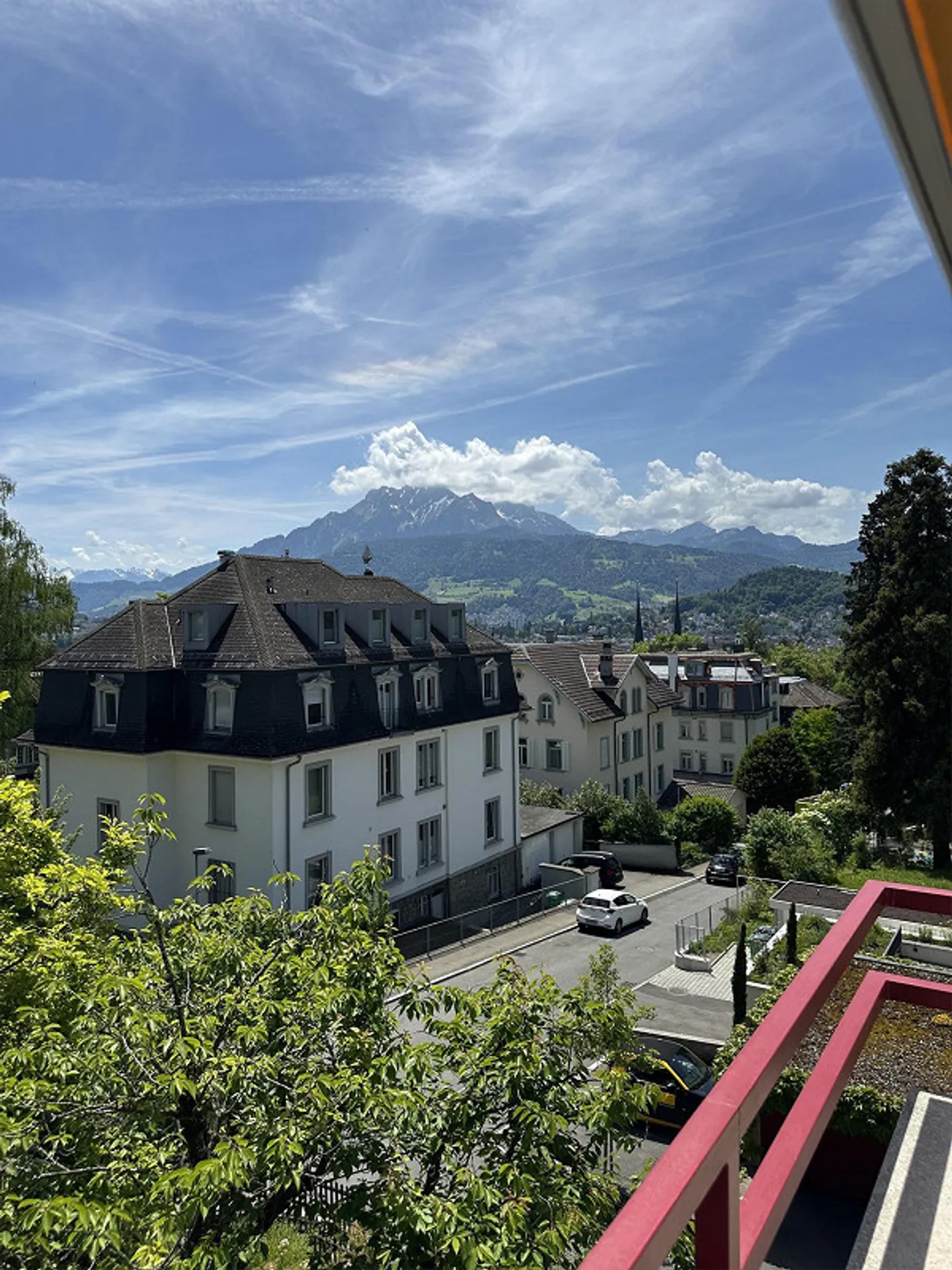 Attractive Living with a View in Lucerne - Photo 1 of 26