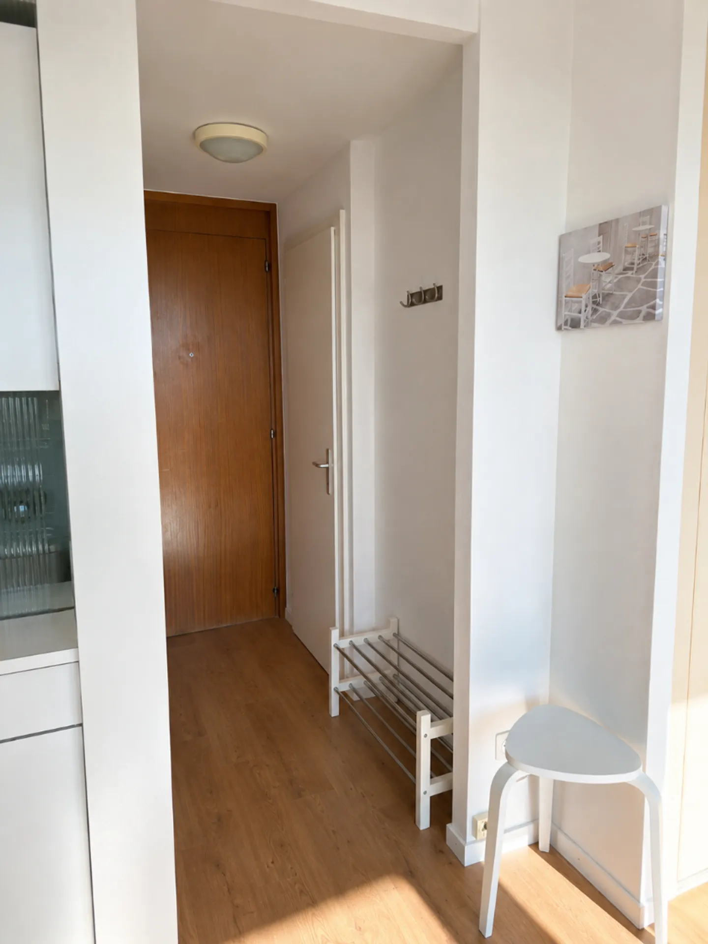 CHF 1’670.– | Möbliertes Studio 1,5 Zimmer mit Balkon – Lausanne - Foto 3 von 3