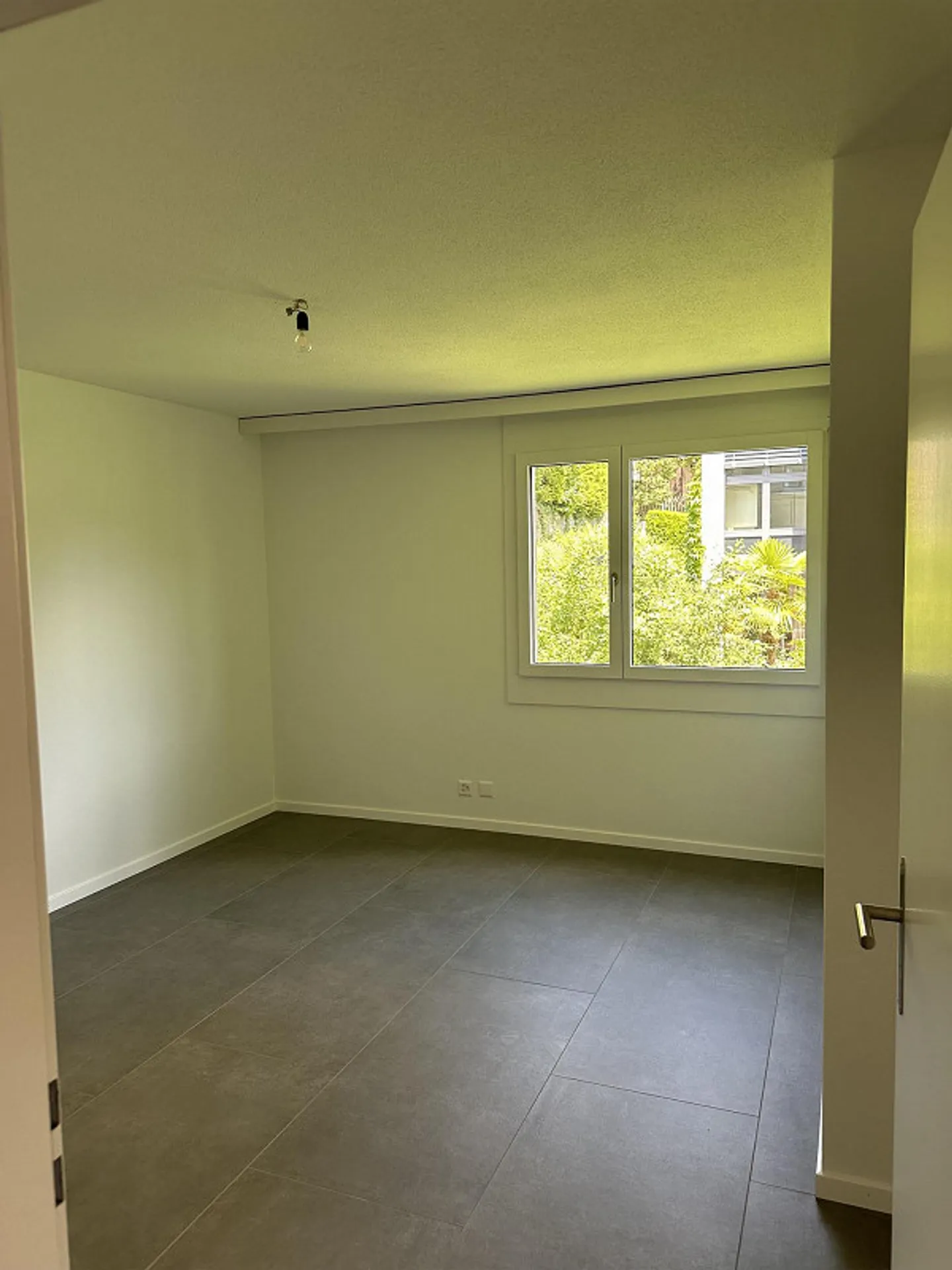 Attractive Living with a View in Lucerne - Photo 4 of 26