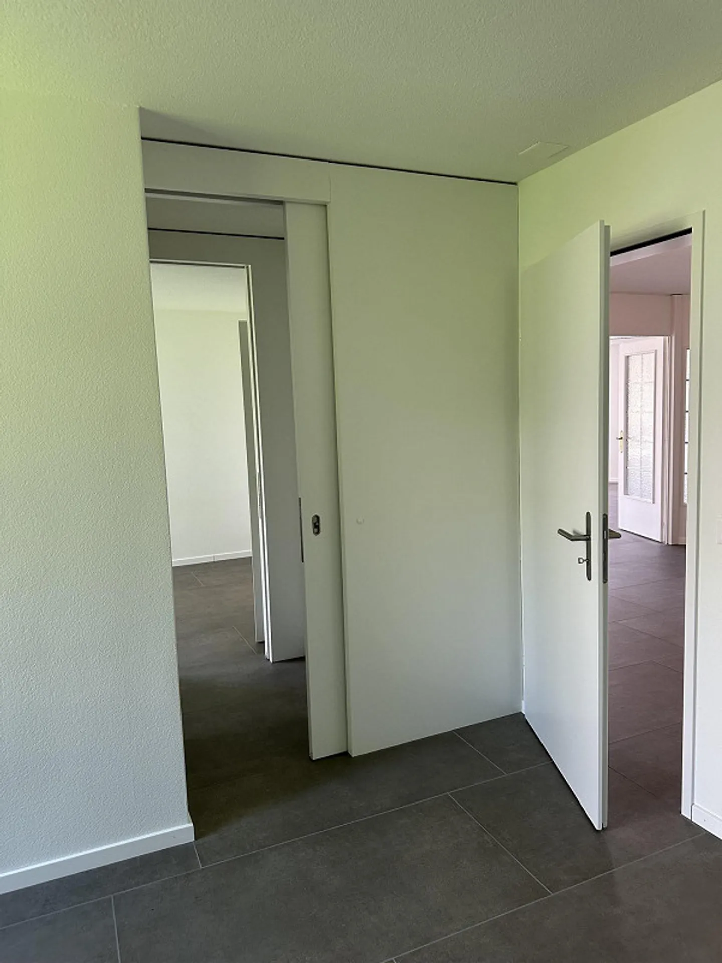 Attractive Living with a View in Lucerne - Photo 5 of 26