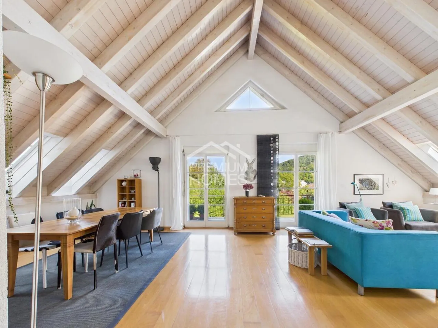 Vielseitiges Wohnen mit Charme, Qualität und Naturanschluss - Foto 4 von 10