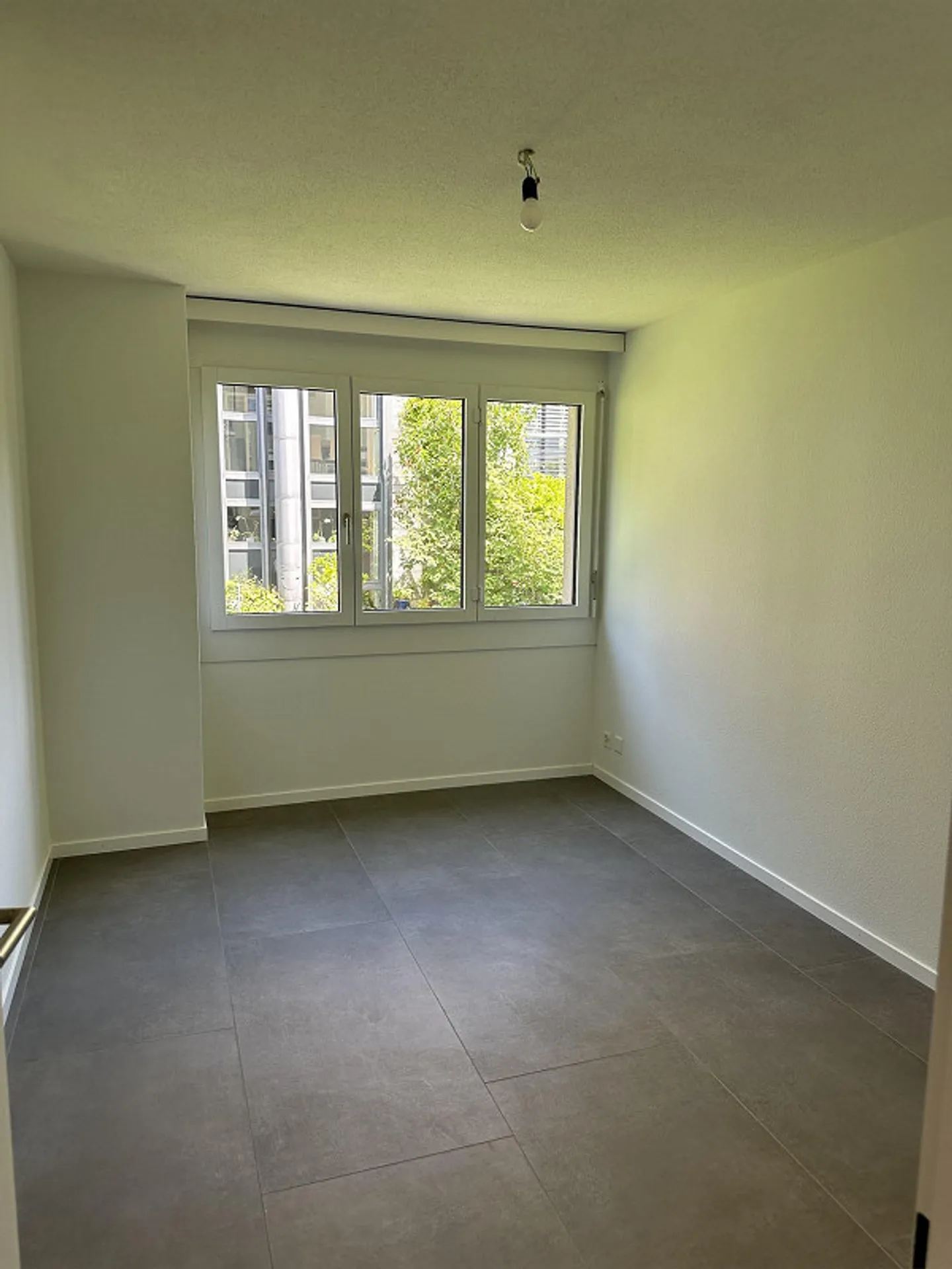Attractive Living with a View in Lucerne - Photo 8 of 26