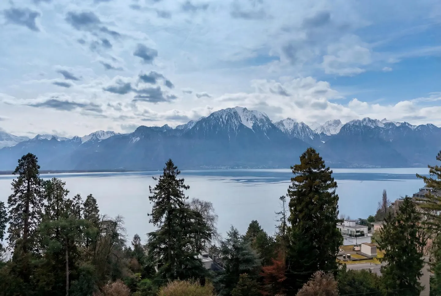 Appartamento 3.5 locali - Foto 1 di 8