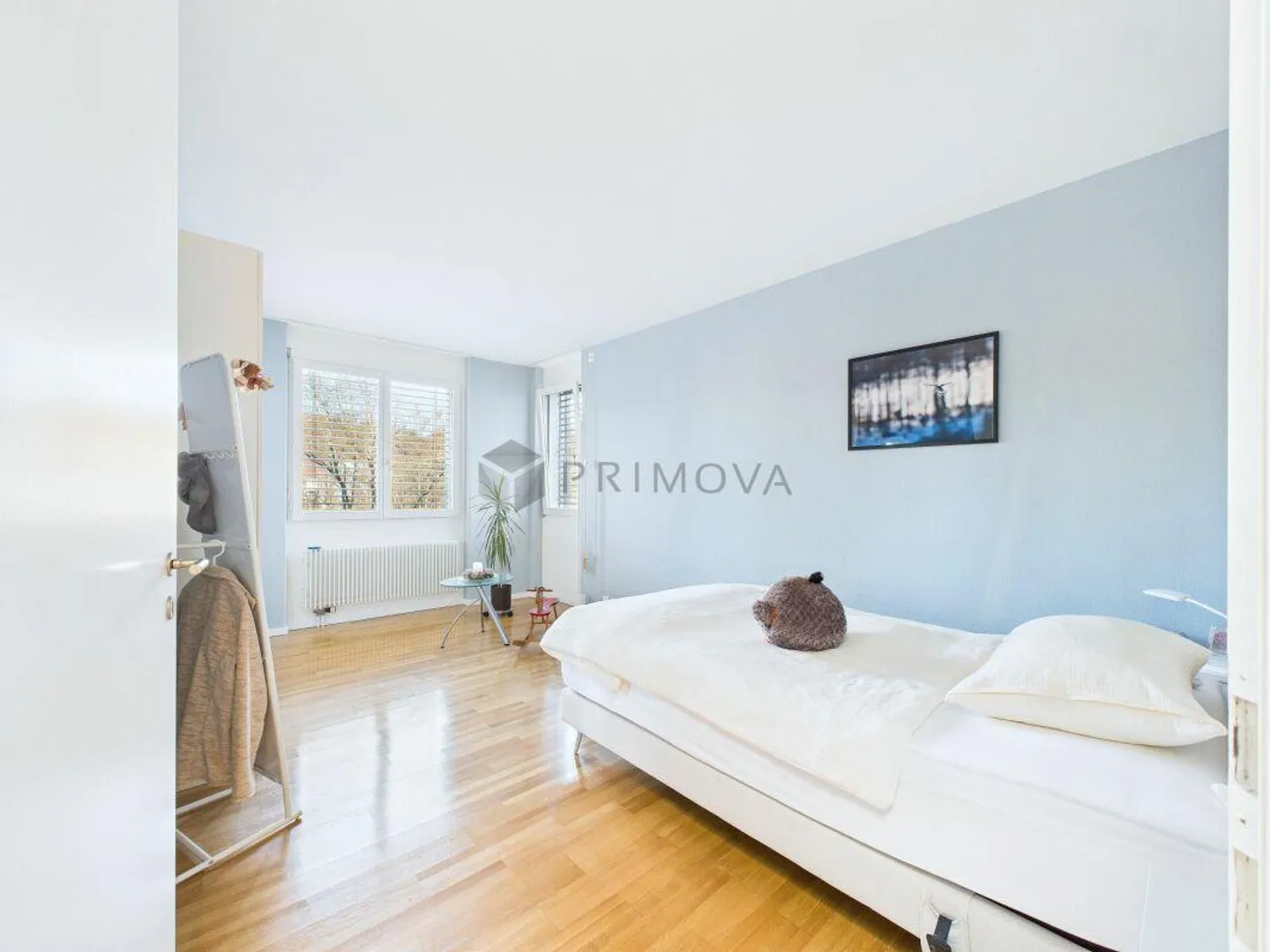 Charming 4.5 Room Attic Apartment in Prime Location in Gümligen - Photo 5 of 10