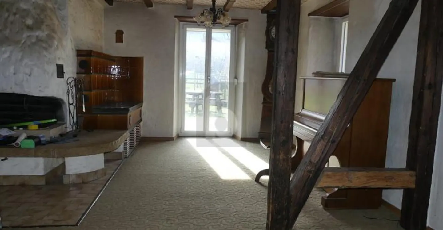 COUNTRY HOUSE (IDEAL FOR CREATION) - Photo 2 of 5