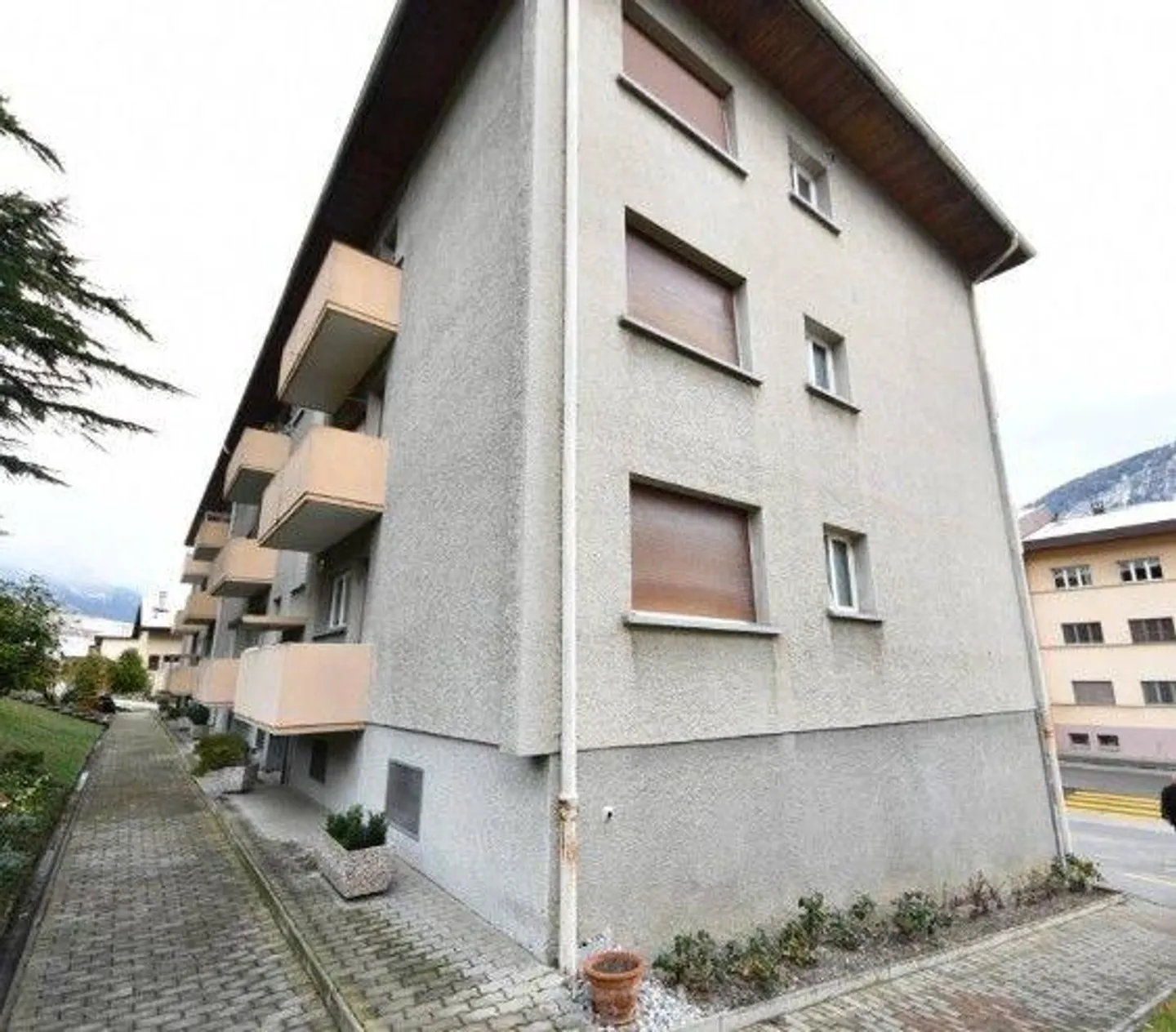 Appartement à vendre - Photo 2 sur 13