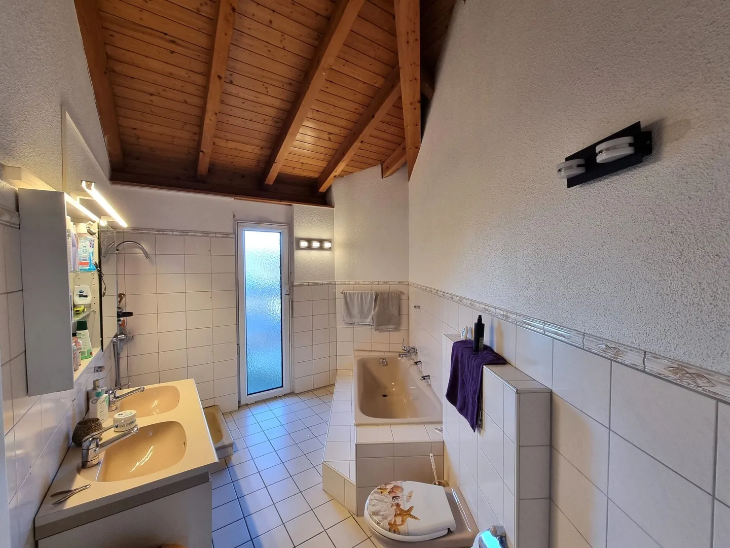 «Modernes, helles Einfamilienhaus!» - Foto 11 von 16