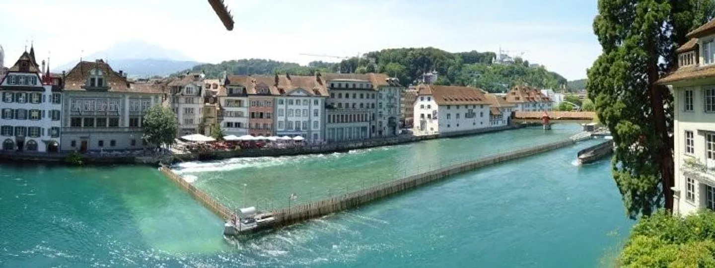 6-Room Old Town Apartment - Photo 7 of 7