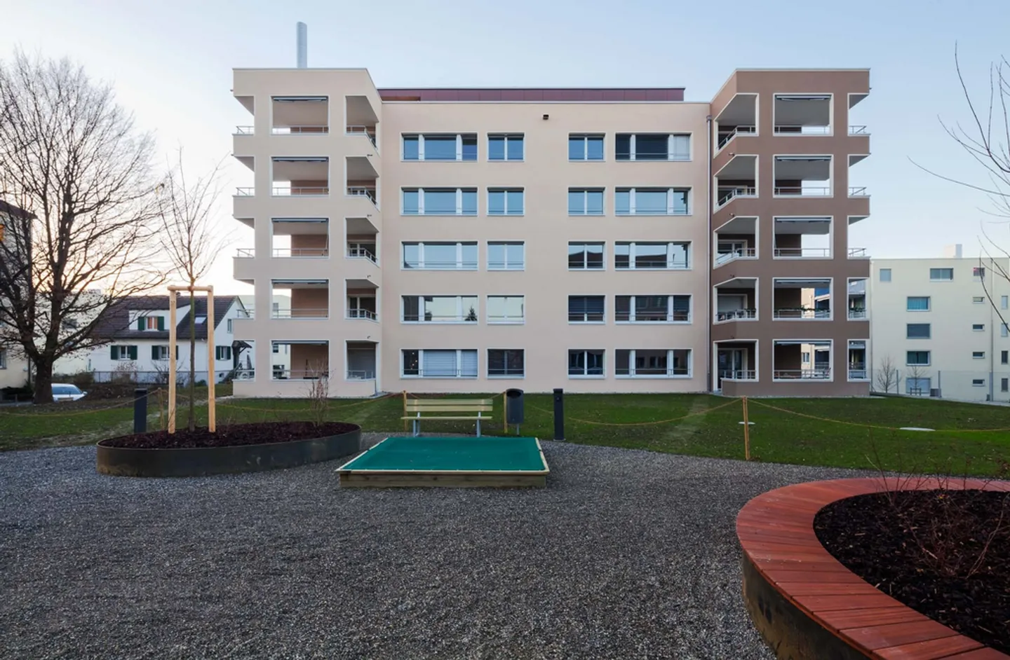 Apartment with private outdoor area in the green - Photo 2 of 8