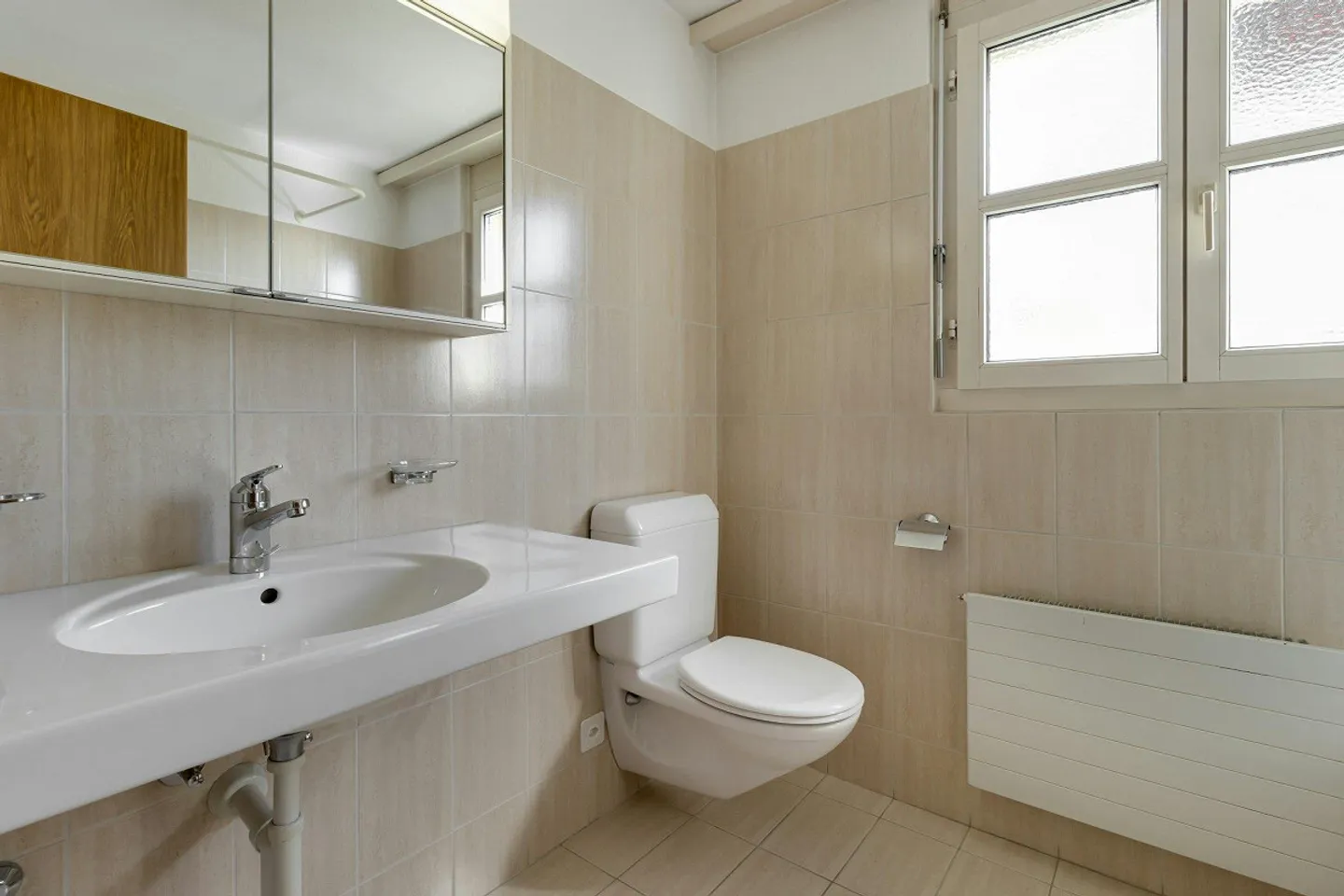 Appartamento 3.5 camere affascinante - Foto 3 di 5