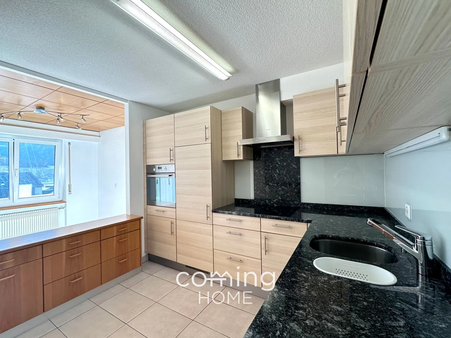 Appartamento 4.5 locali a Turtmann - soleggiato, centrale e con una magnifica vista sulle Alpi - Foto 3 di 12