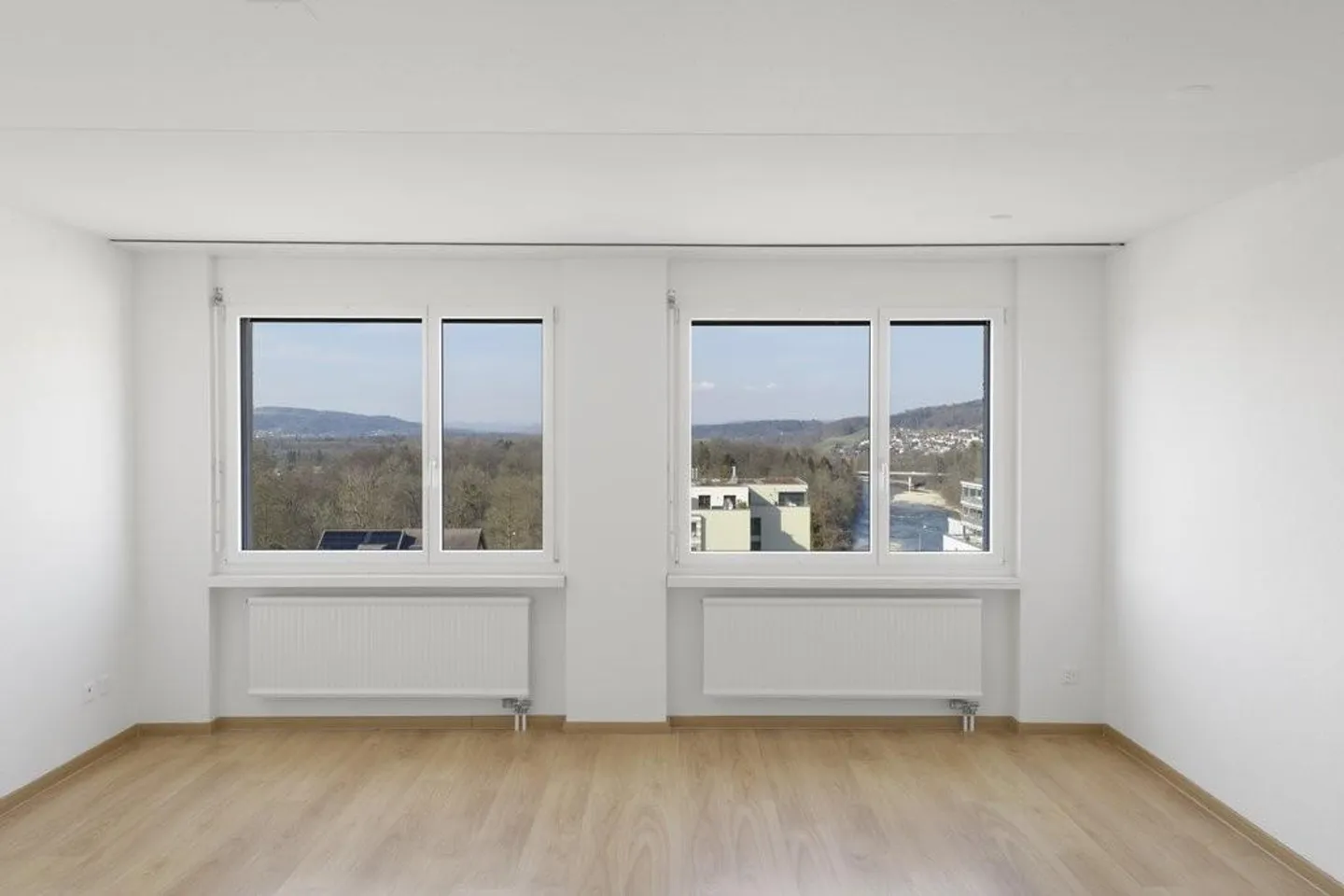 AFFITTARE SENZA CAUZIONE - Vivere in una posizione centrale tranquilla - Foto 3 di 9