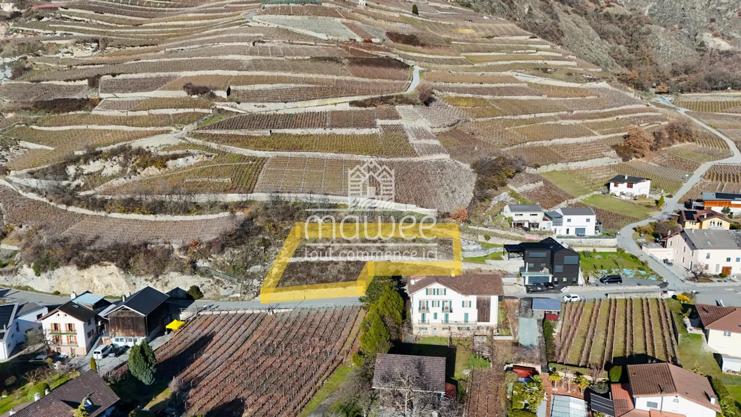 Building land - Photo 1 of 5