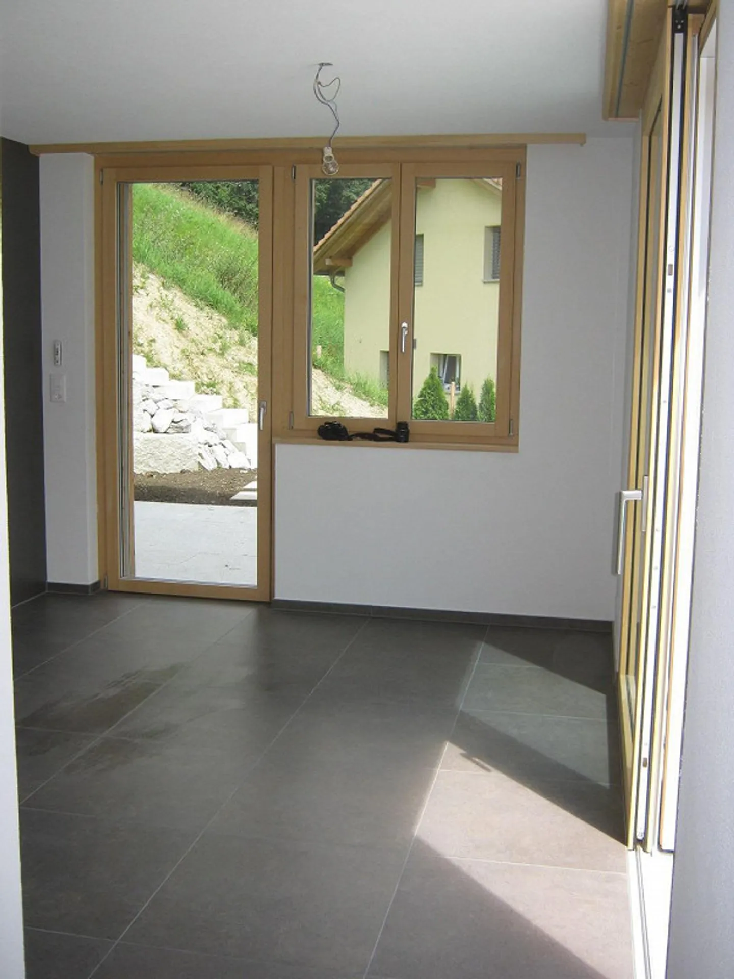 Casa unifamiliare 4½ locali con terrazza e spazi esterni attraenti - Foto 5 di 10