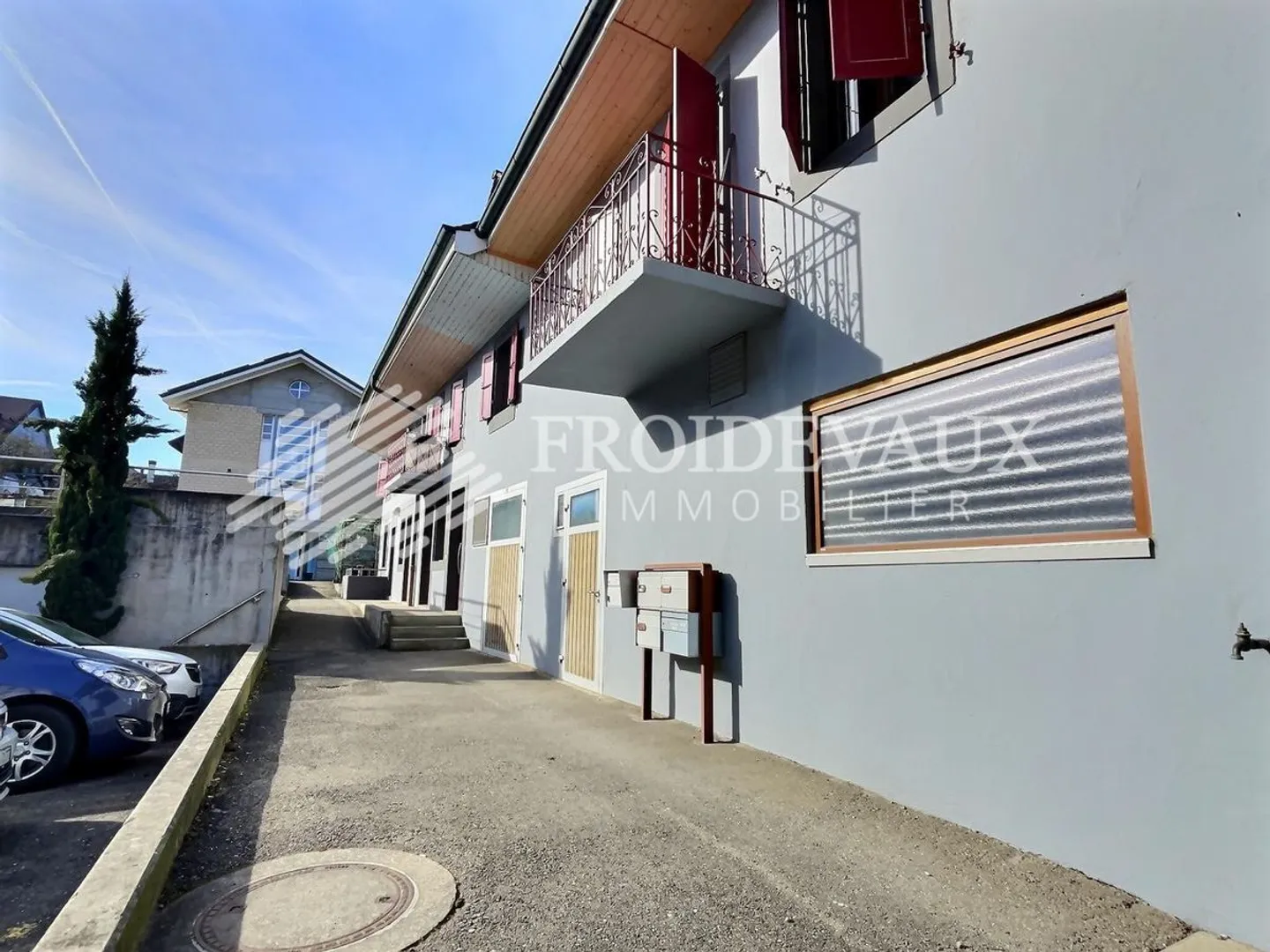 UNE EXCLUSIVITÉ FROIDEVAUX IMMOBILIER SA ! - Photo 4 sur 13