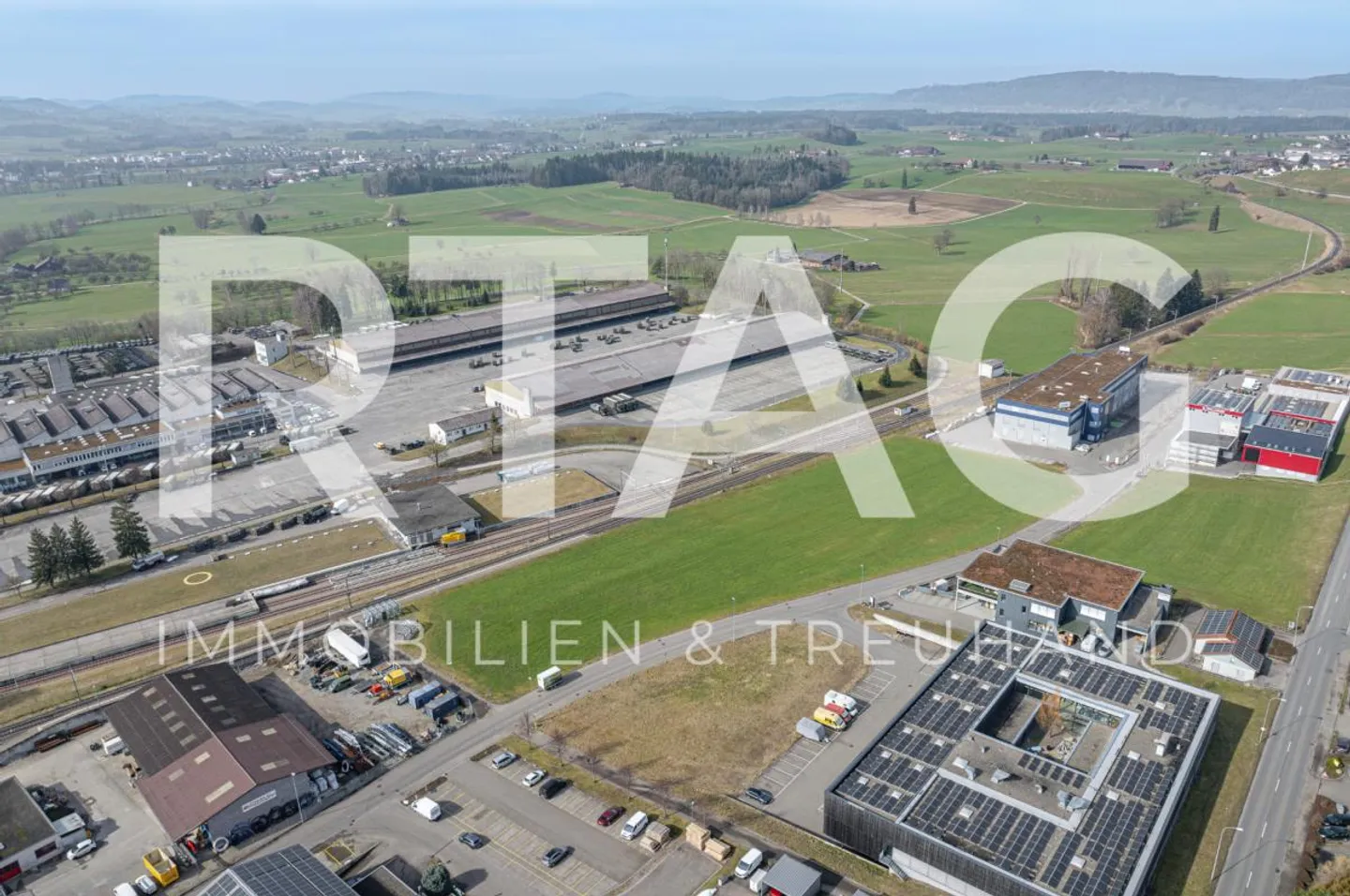 Commercial/Industrial Land with 12,587 m2 - Photo 1 of 6