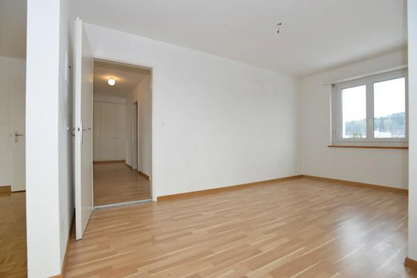 Rent without rental deposit! - Photo 7 of 7