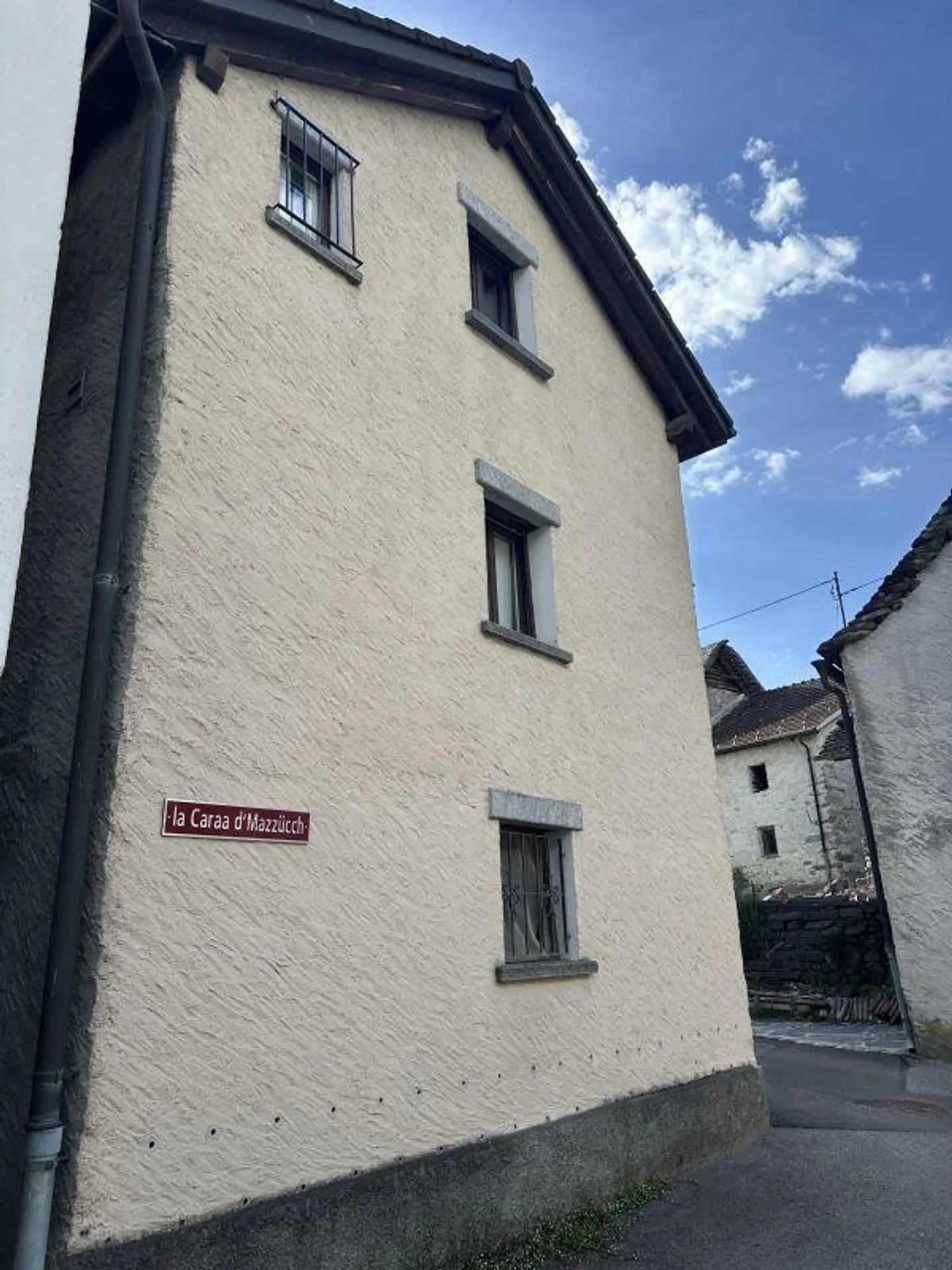 Charming Ticinese Rustic from 1800 – Authenticity and Nature in the Heart of Moghegno - Photo 8 of 23