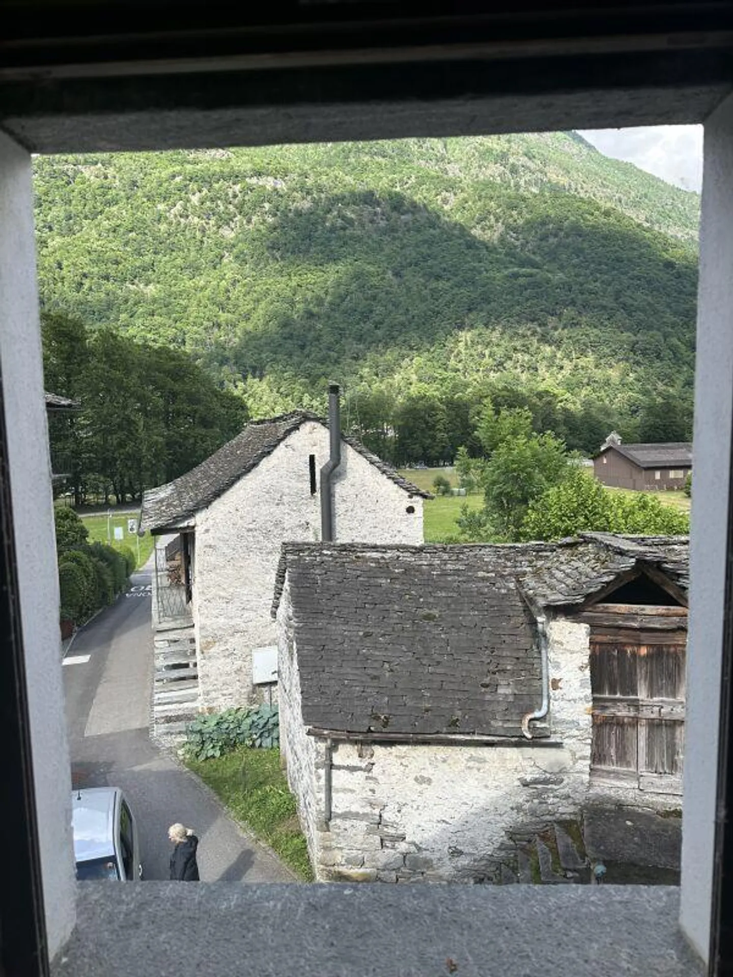 Charming Ticinese Rustic from 1800 – Authenticity and Nature in the Heart of Moghegno - Photo 10 of 23