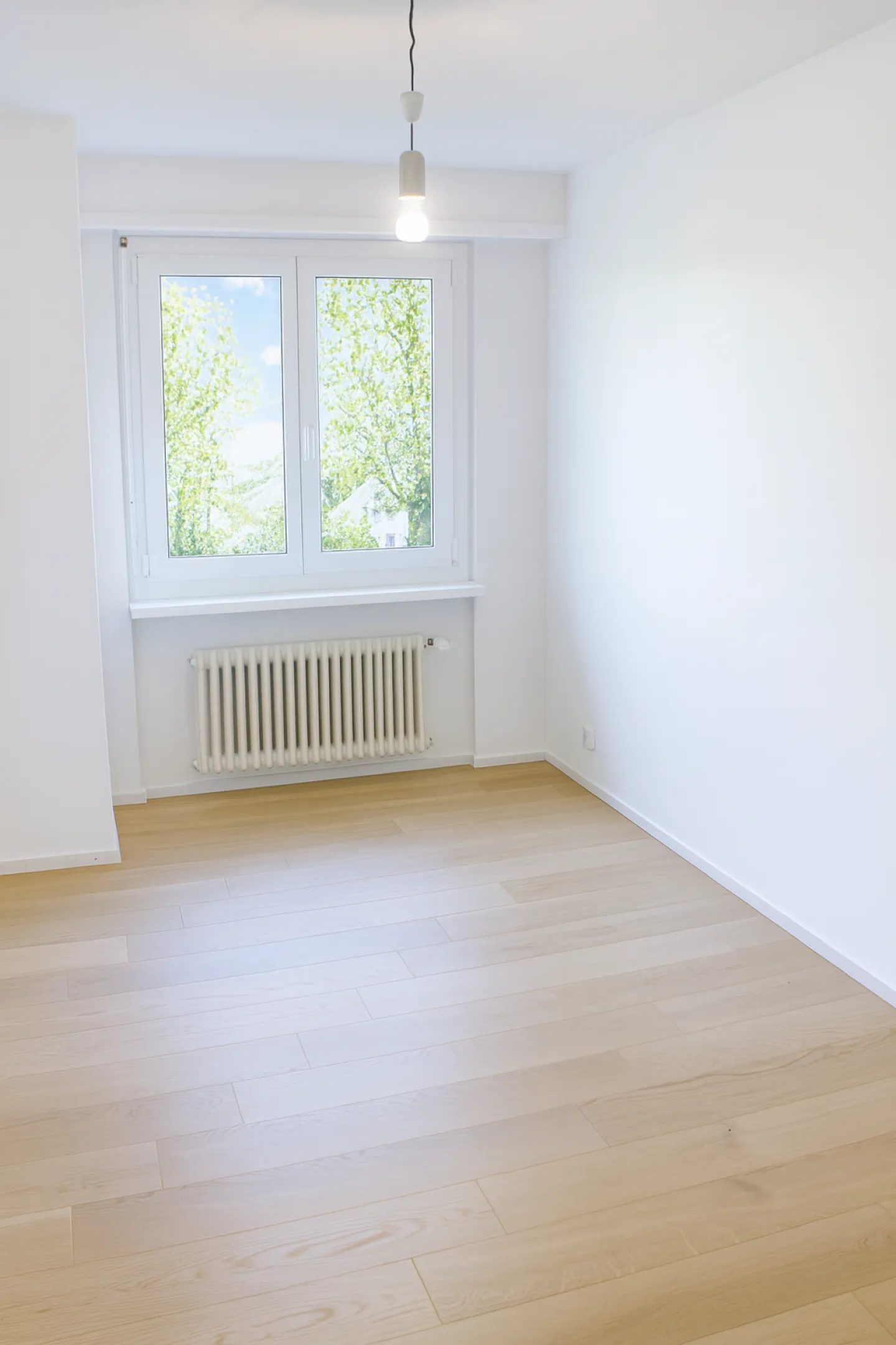 Appartamento 3½ locali con terrazza, giardino, locale hobby, box garage e posto auto - Foto 4 di 9