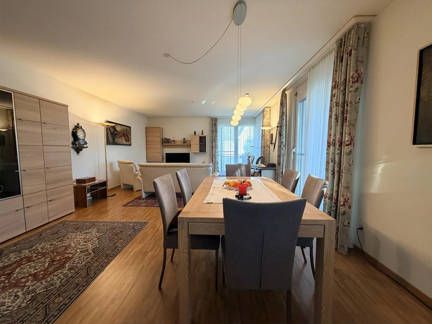 4.5 Room Condominium - in a Preferred Residential Area - Photo 4 of 9