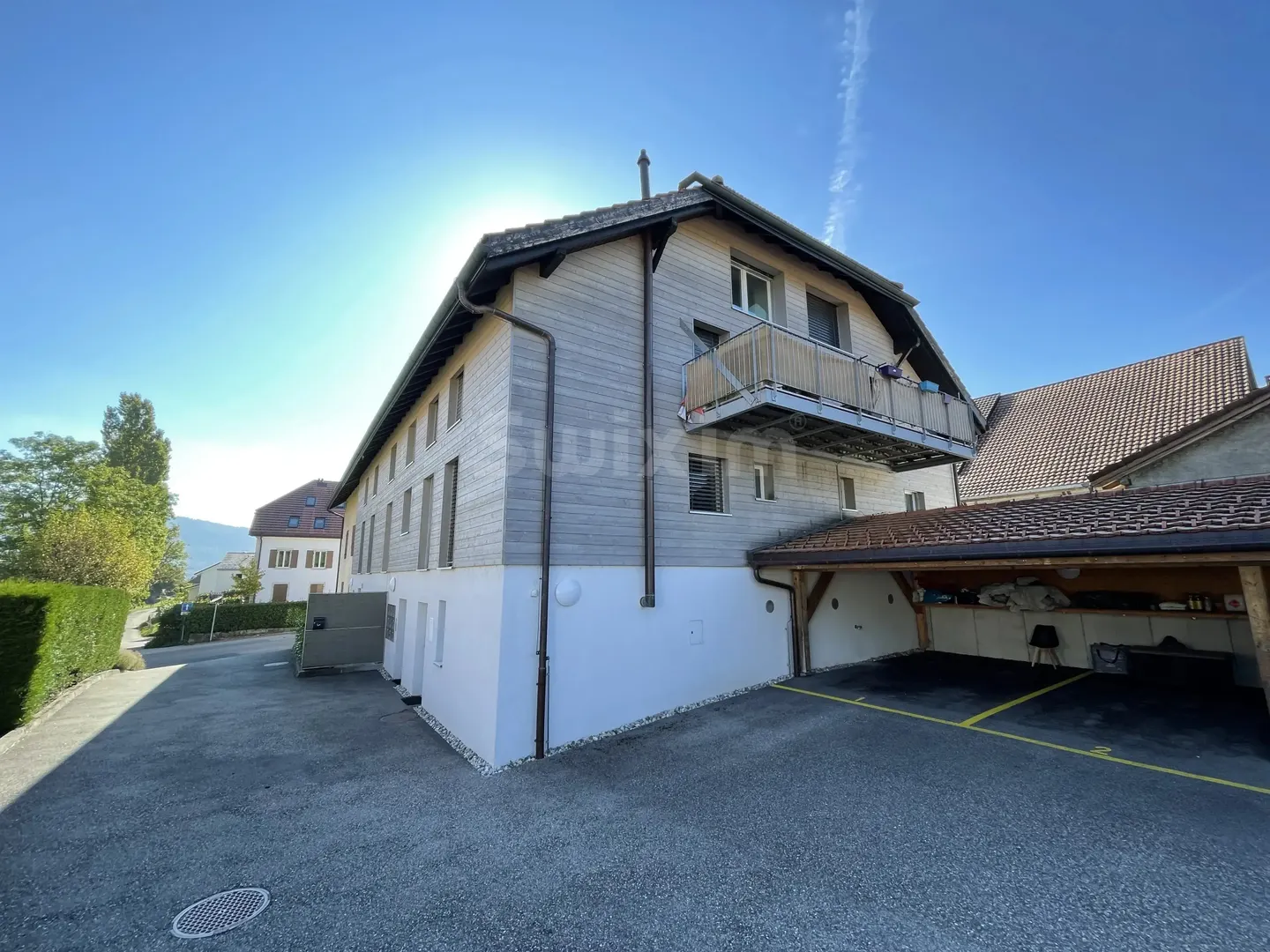 Moderner Duplex mit Terrasse im Herzen von Boudevilliers - Foto 1 von 5