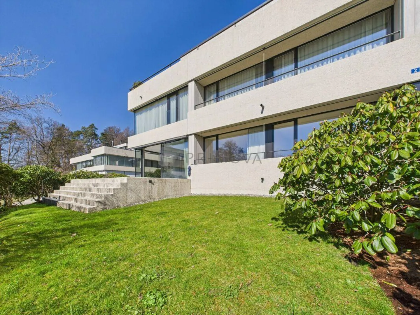 A first-class garden apartment in Küsnacht - the perfect home for one. - Photo 11 of 12