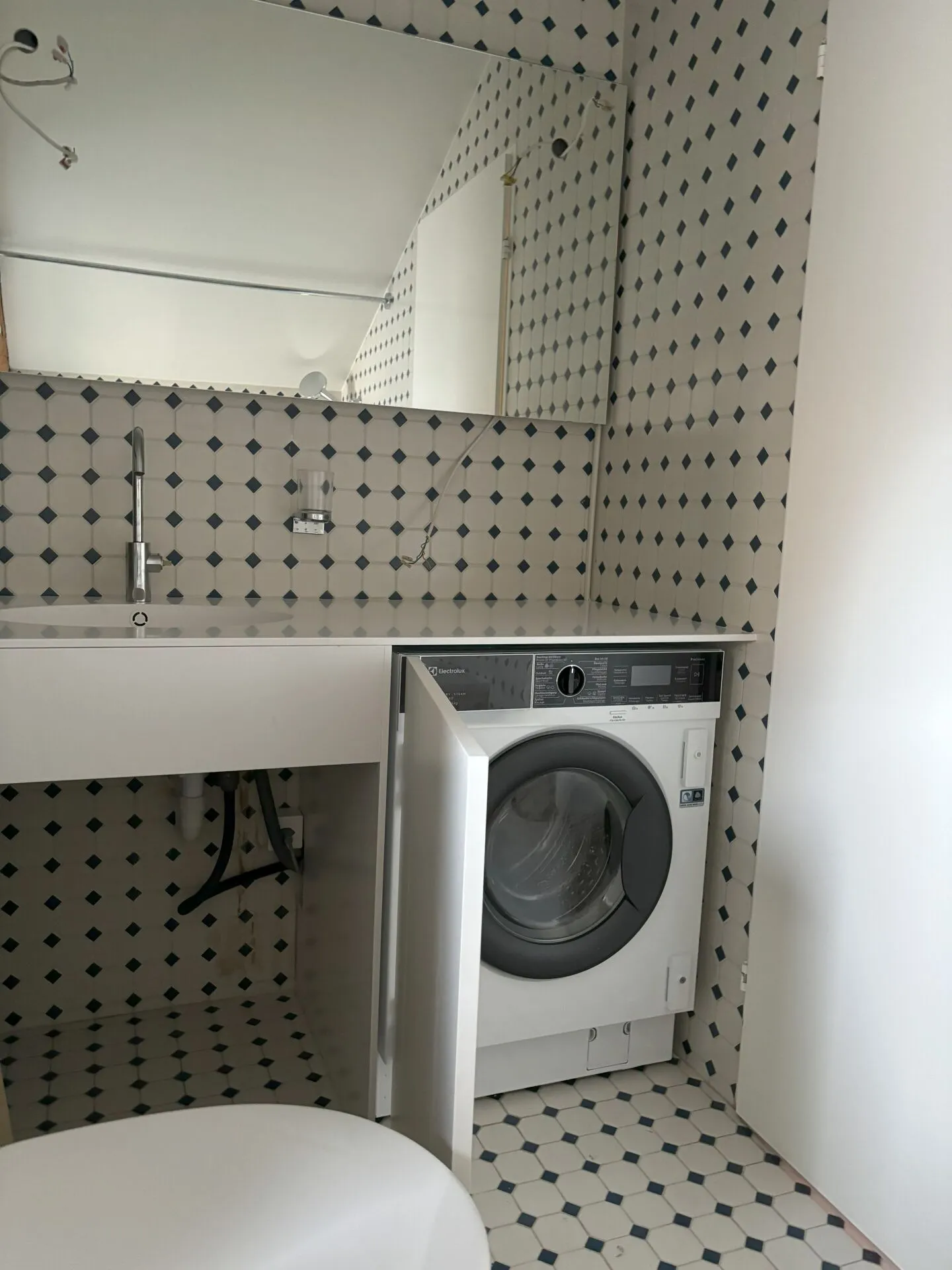 Appartement mansardé exclusif de 2,5 pièces avec galerie au cœur de la vieille ville de Zurich - 2026 - Photo 10 sur 12