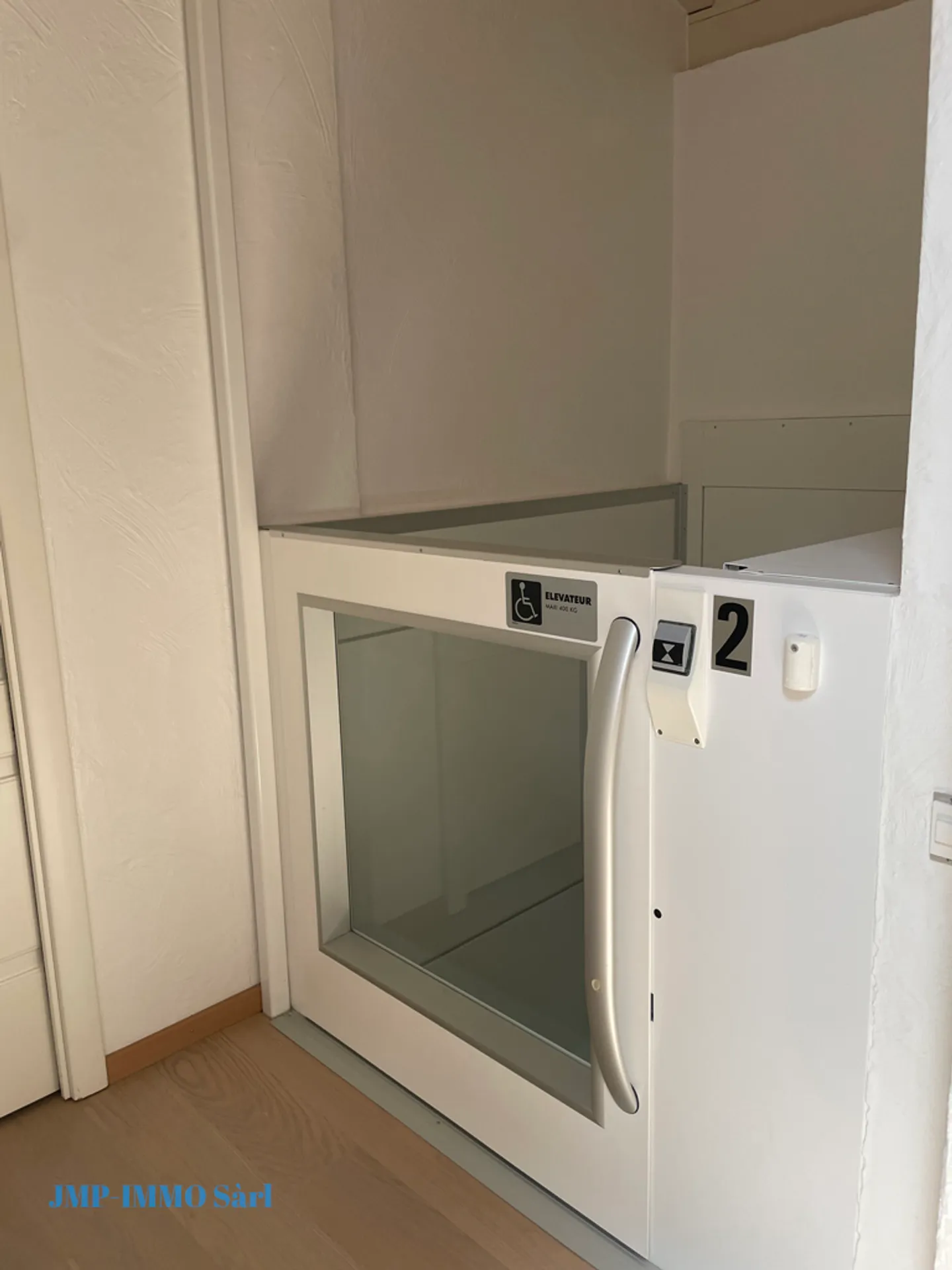 EXCLUSIVE villa of very good standing - Photo 32 of 57