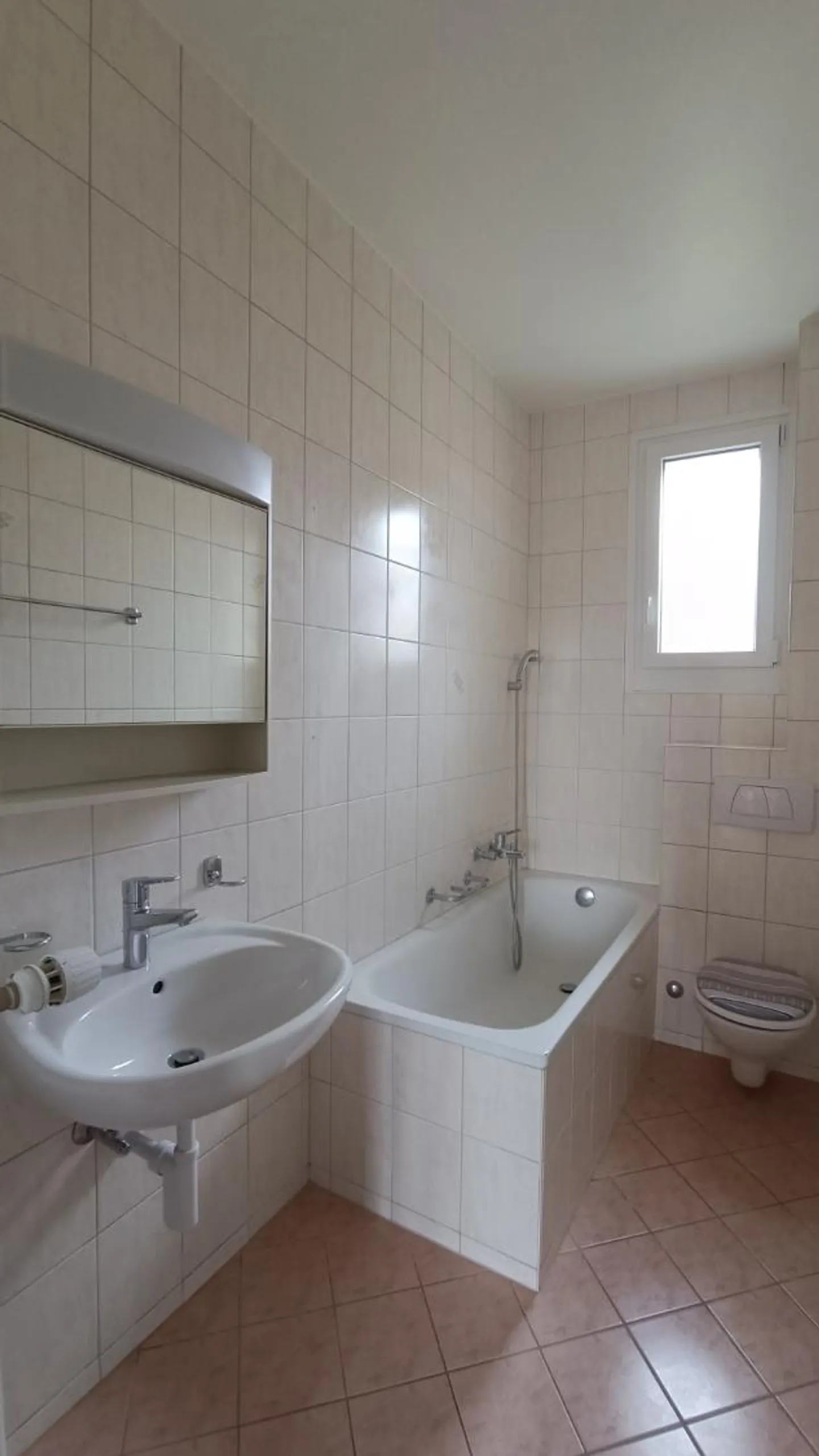 Appartamento 4 locali - Foto 2 di 4