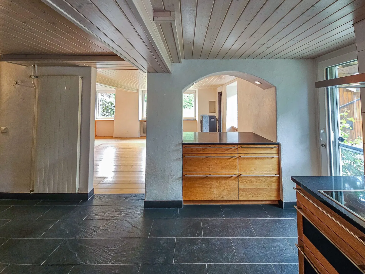Semi-Detached Villa in Molondin - Photo 9 of 20