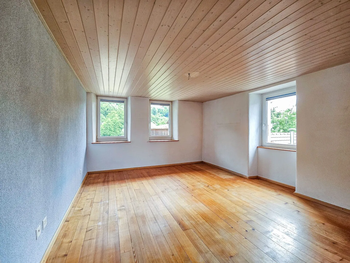 Semi-Detached Villa in Molondin - Photo 14 of 20