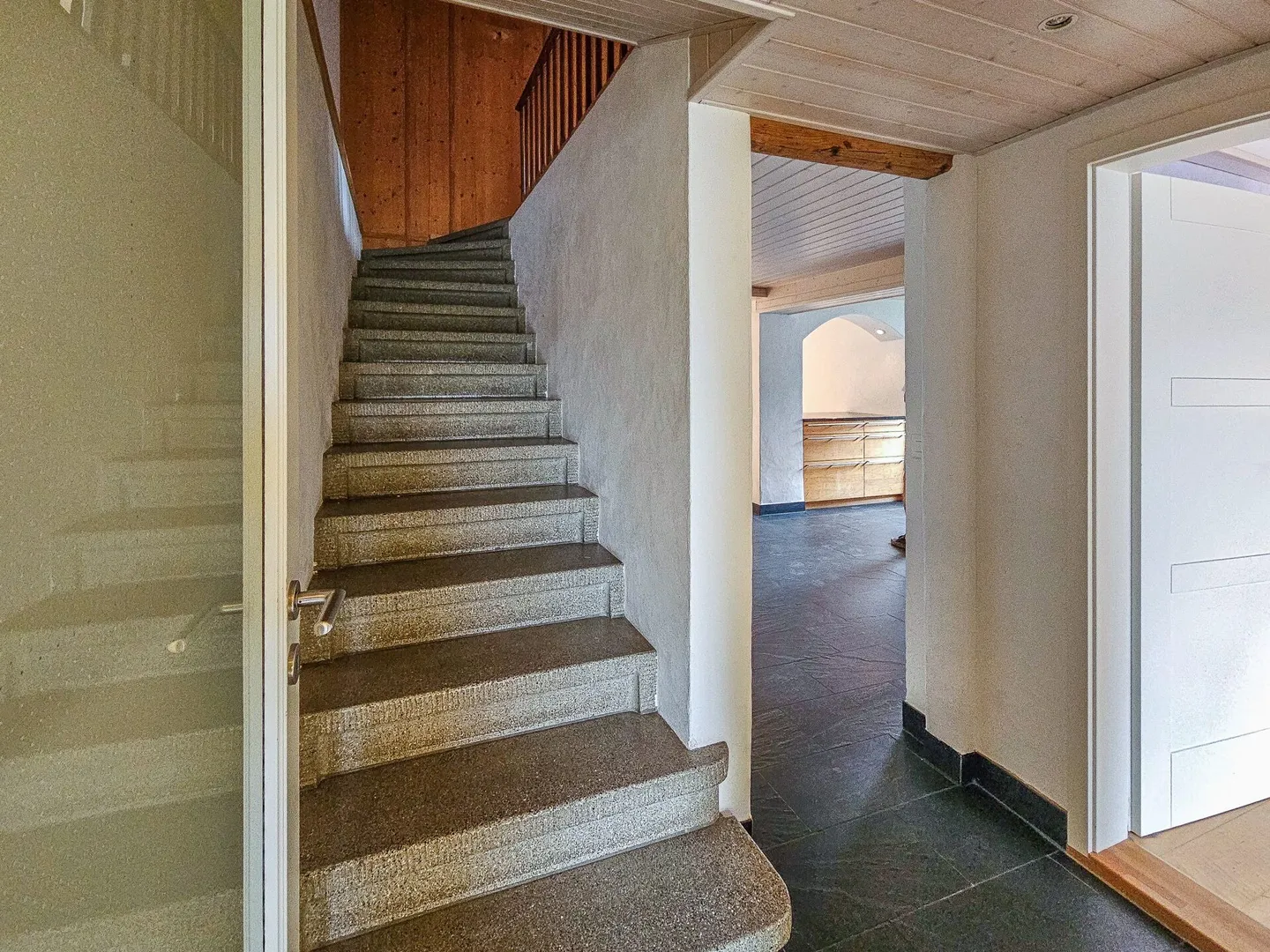 Semi-Detached Villa in Molondin - Photo 19 of 20
