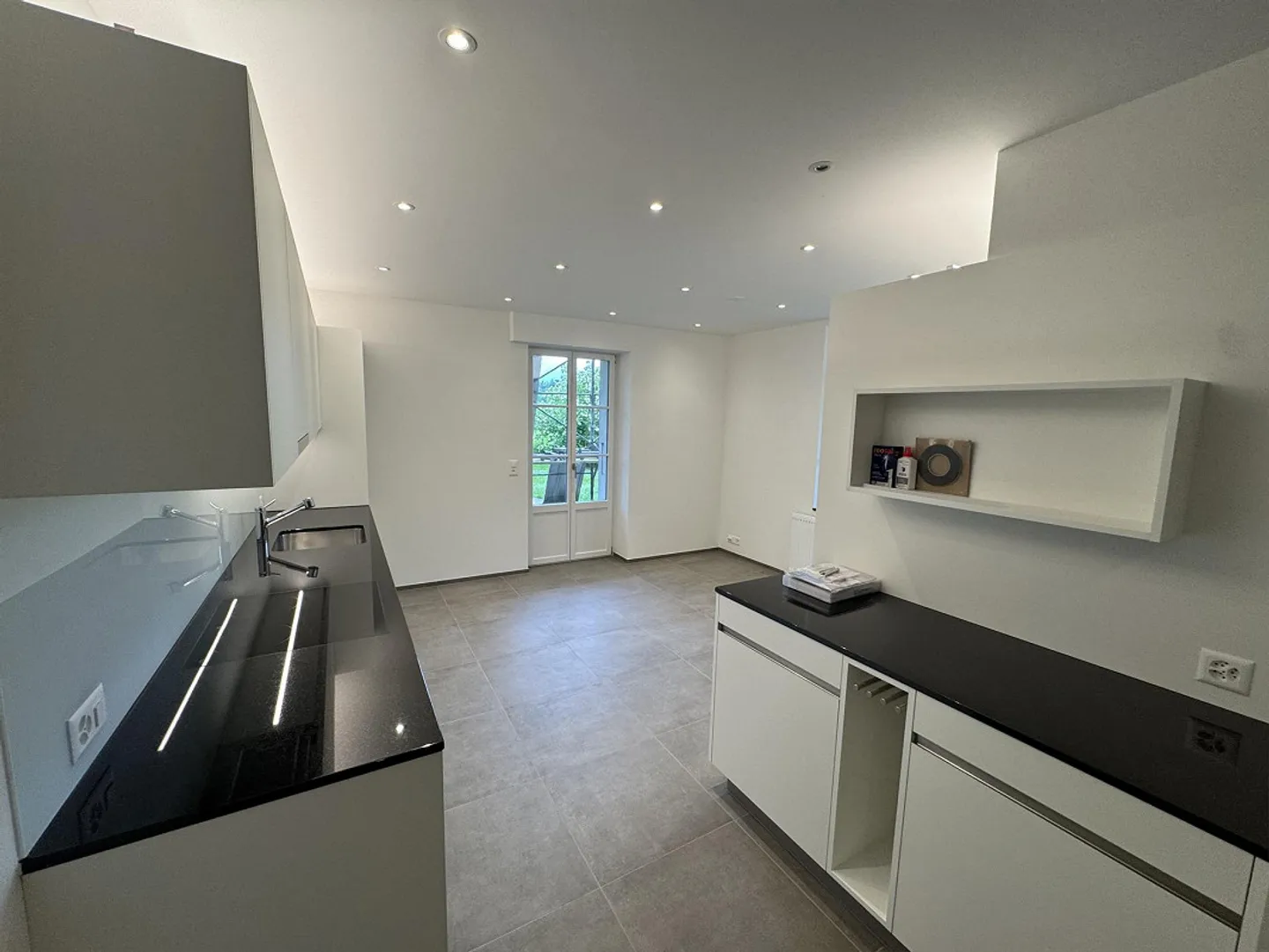 Newly renovated apartment in historic building from 1848 for rent - Photo 3 of 9