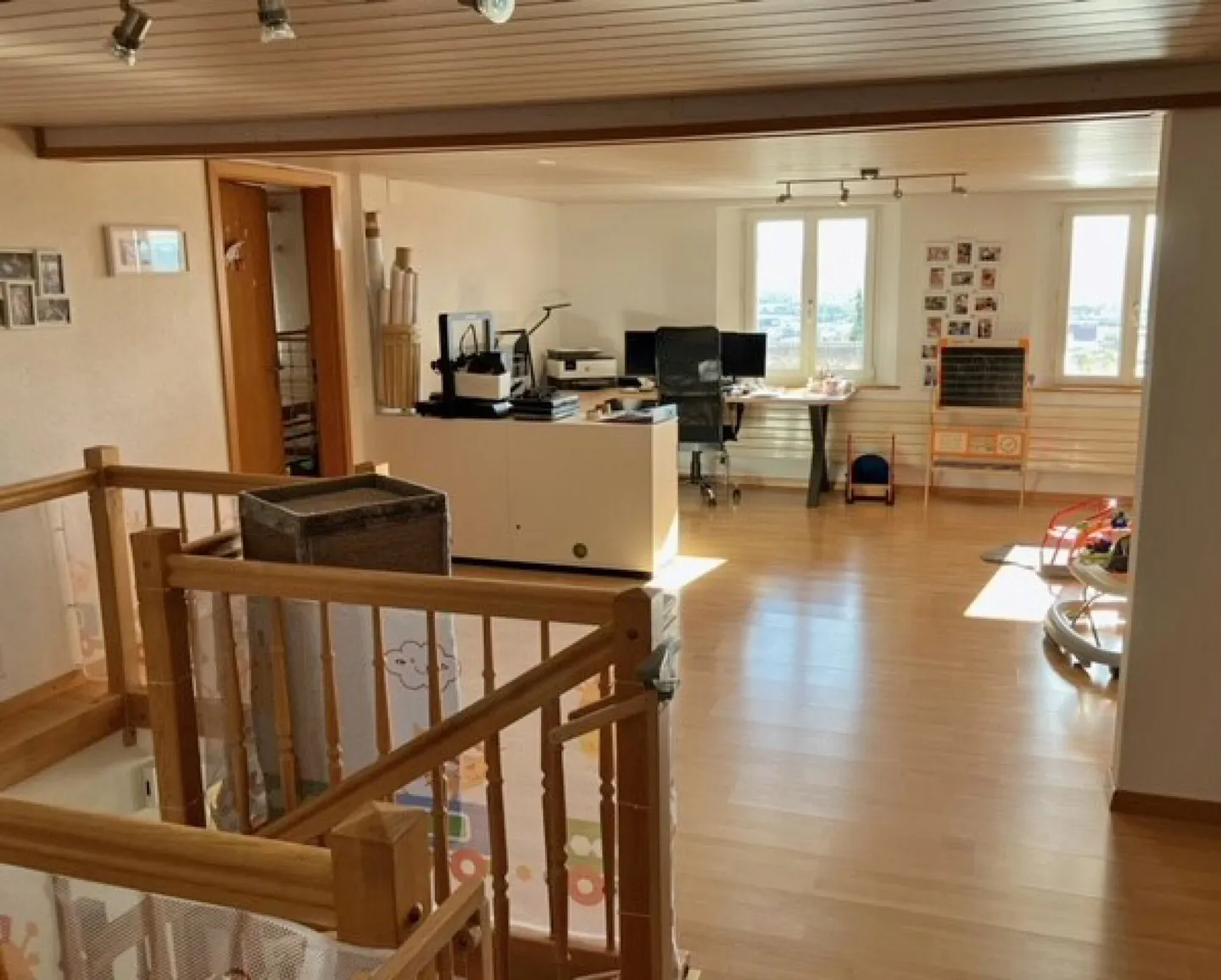 Dreamlike panoramic view - wonderful residential location - Photo 8 of 14