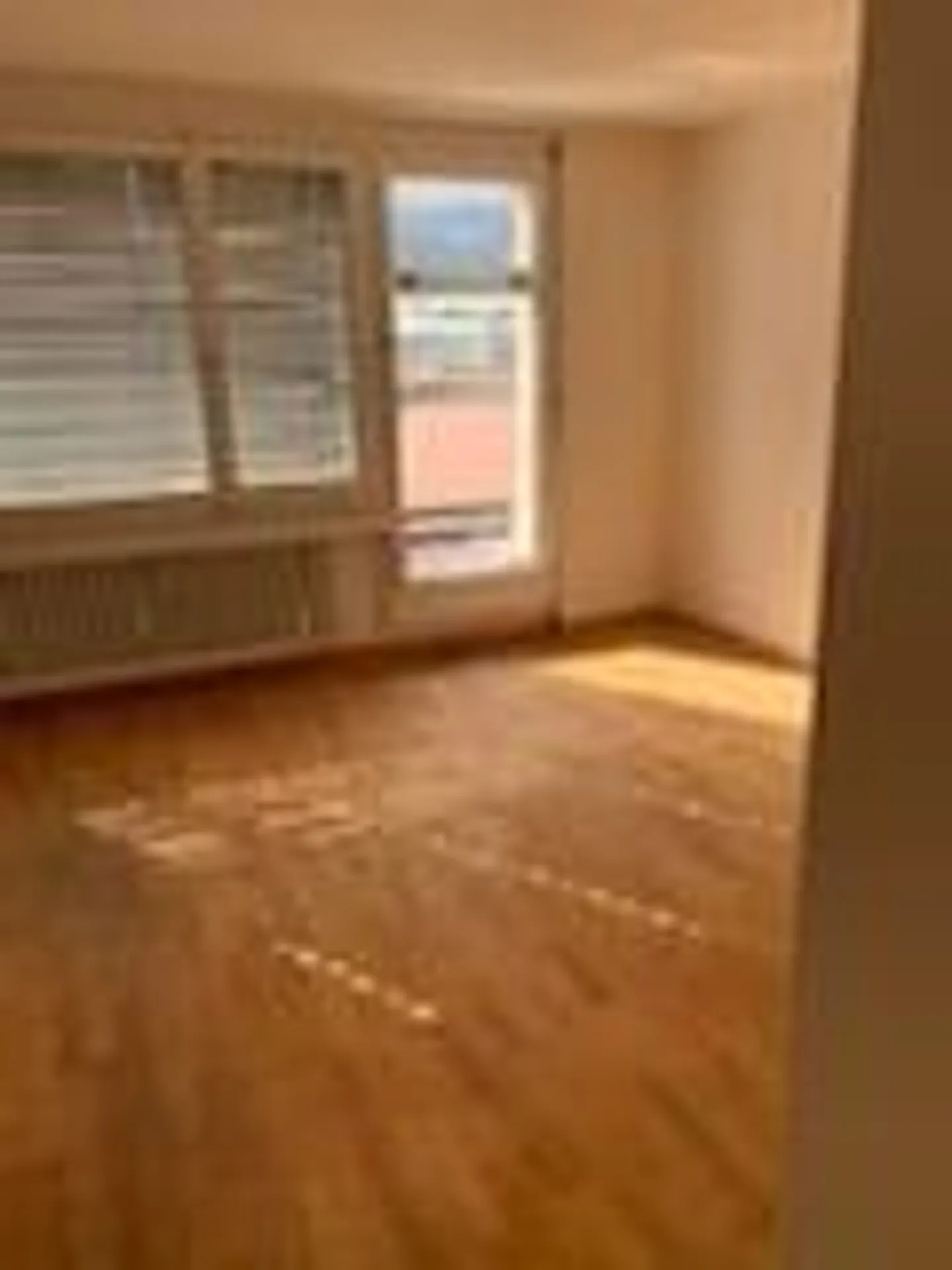 Ottimo appartamento di 1,5 stanze con grande terrazza sul tetto - Foto 5 di 8