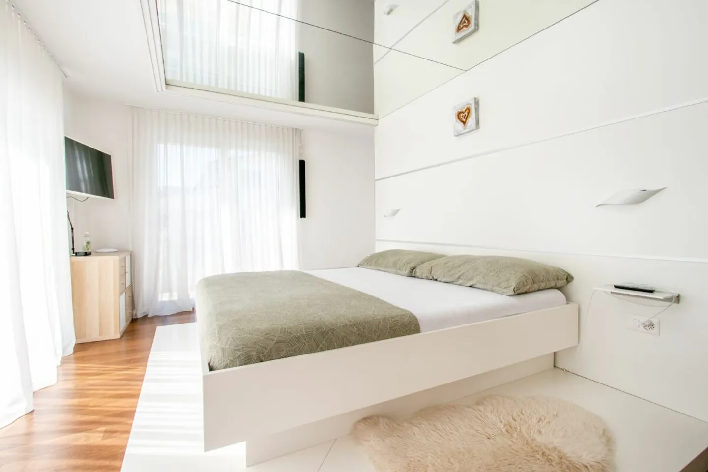 Maison individuelle exclusive de 5,5 pièces avec piscine et vue imprenable - Photo 12 sur 24