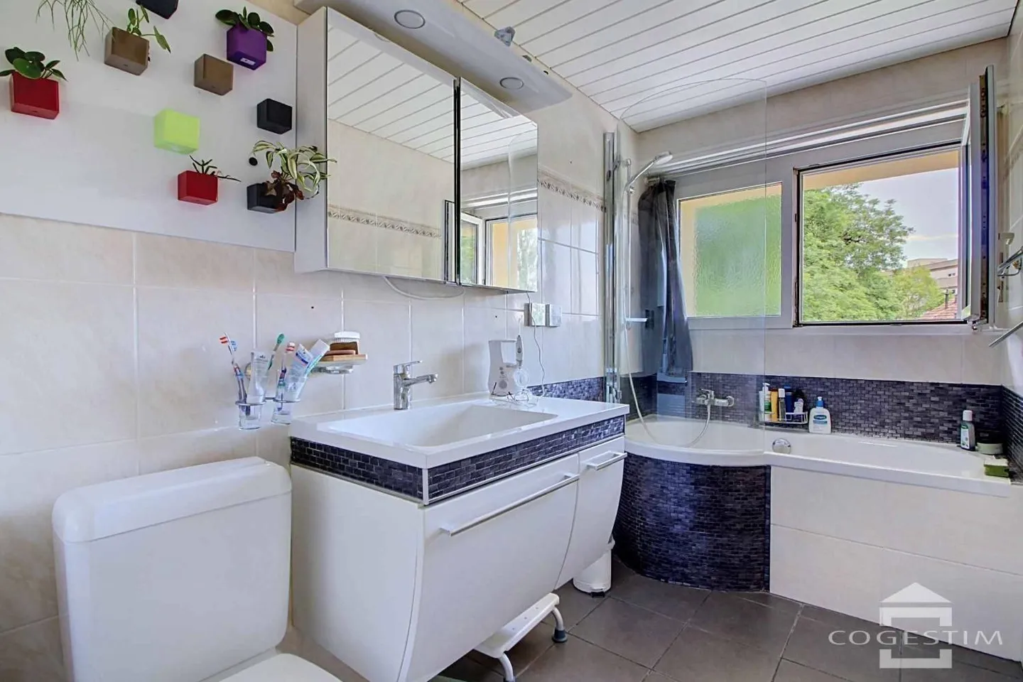 Villa 6,5 Zimmer - Foto 8 von 13