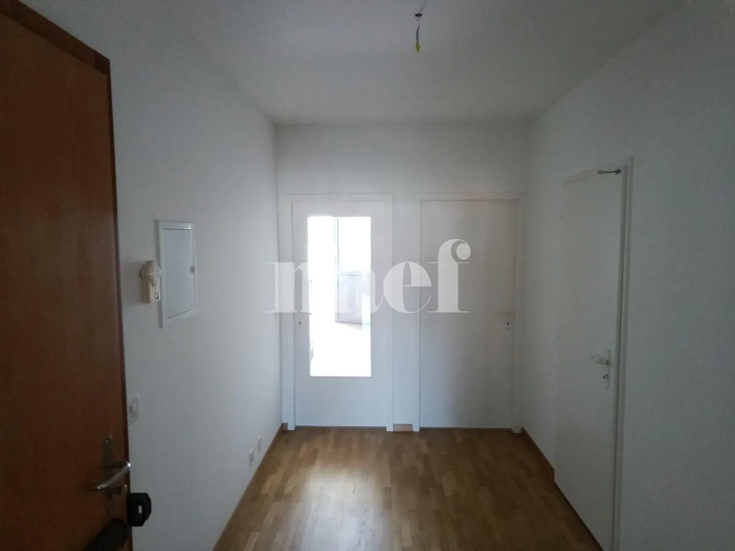 Apartment with 3 rooms - Photo 2 of 7