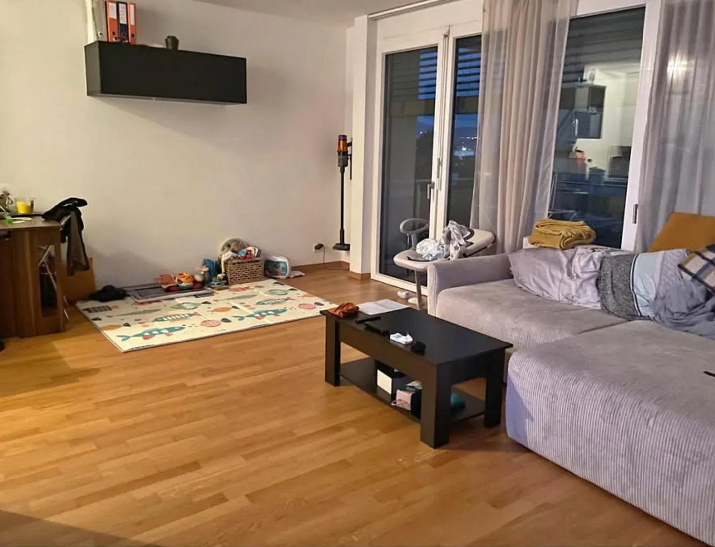 Apartment for rent - Photo 1 of 6