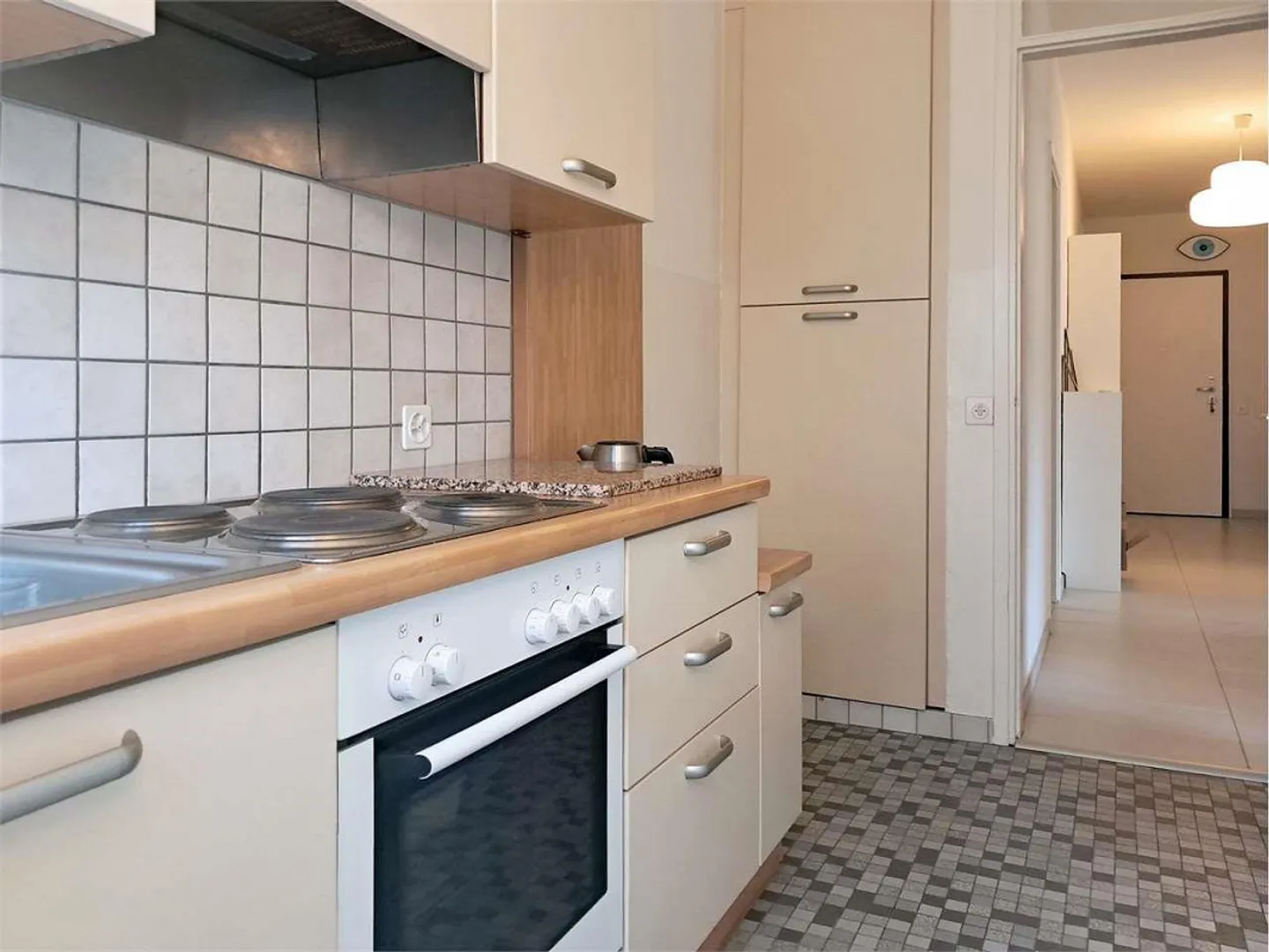 Lugano: 2.5-room apartment with balcony - Photo 5 of 13