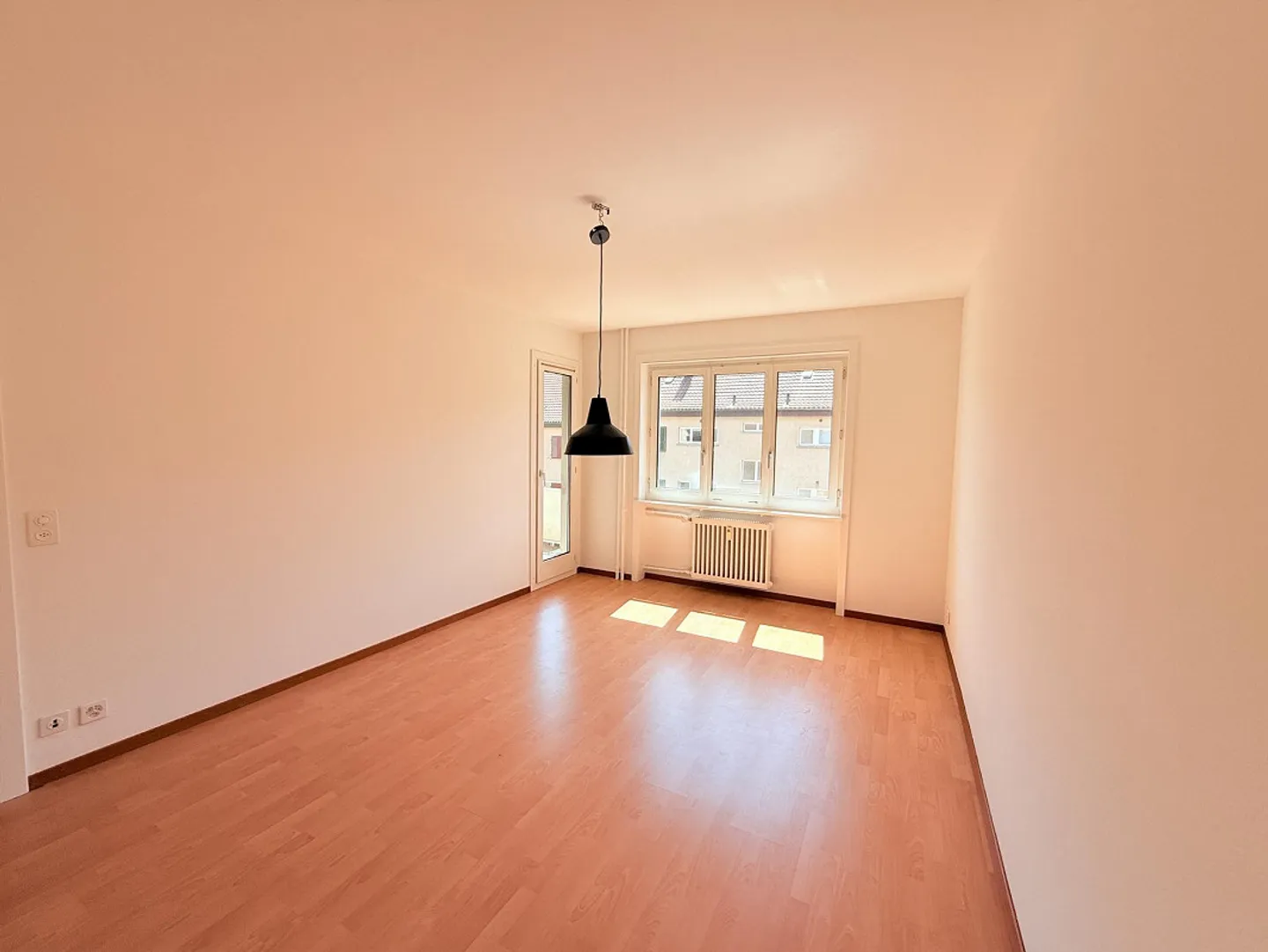 Accogliente appartamento con 2 camere a Berna con balcone - Foto 4 di 12